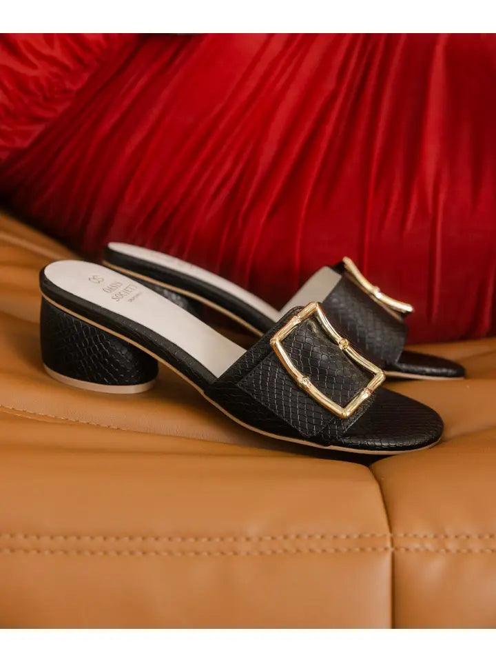 Stylish Tucson Black Low Heel Sandals with Bamboo Buckle - Comfortable Women's Casual Shoes for Summer, Beach & Outdoor Wear