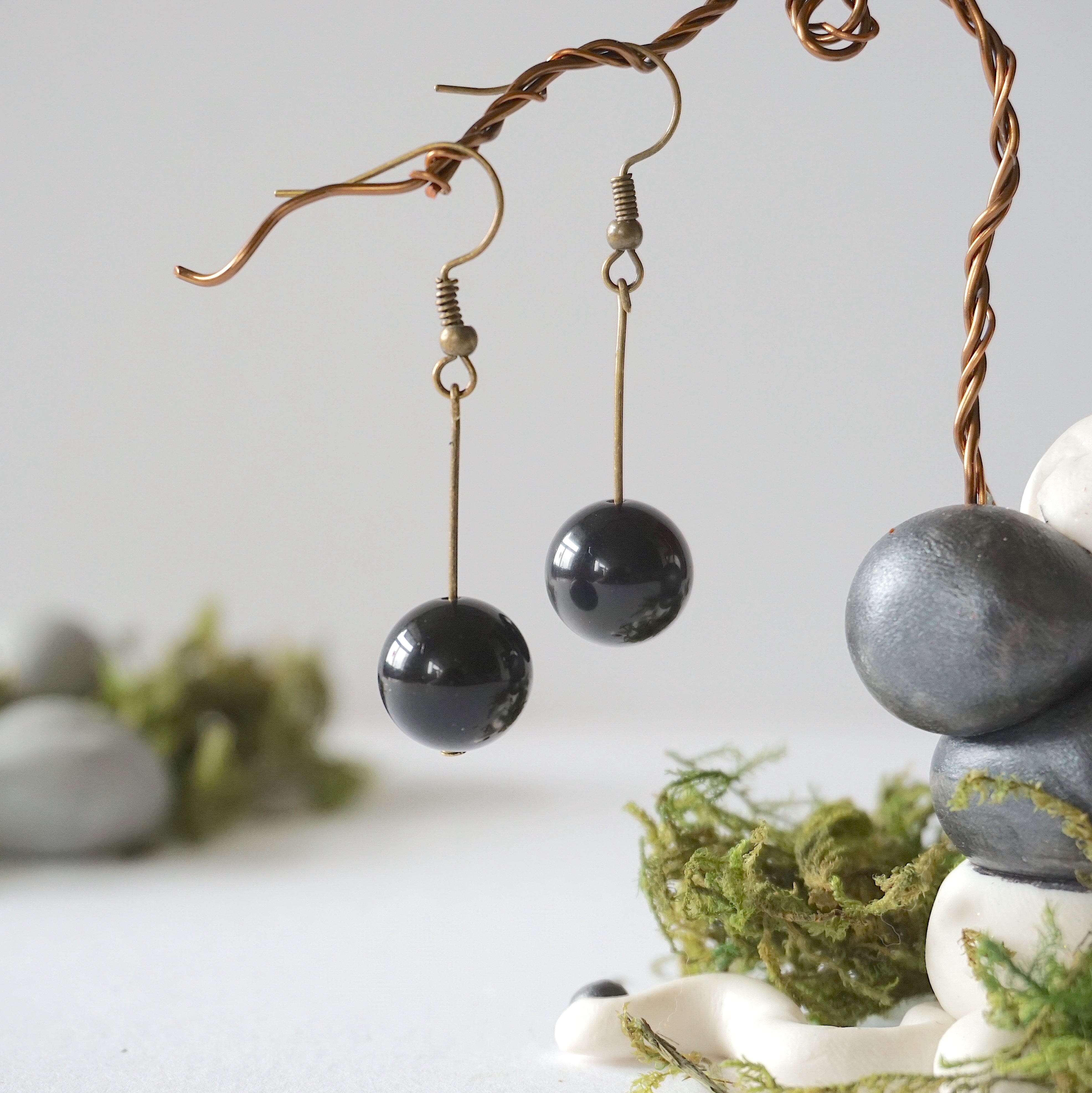 Onyx Bead Drop Earrings in Antique Bronze - Elegant Gothic Jewelry for Women, Perfect for Evening Parties & Special Occasions