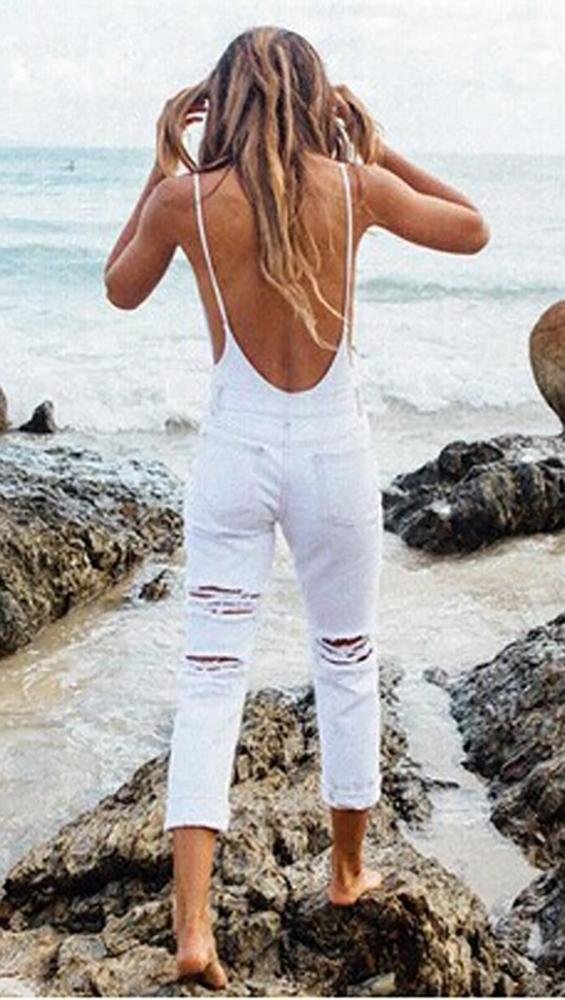 Destroyed Women's Boyfriend Jeans - White Distressed Skinny Denim Pants for Casual Wear & Street Style Fashion