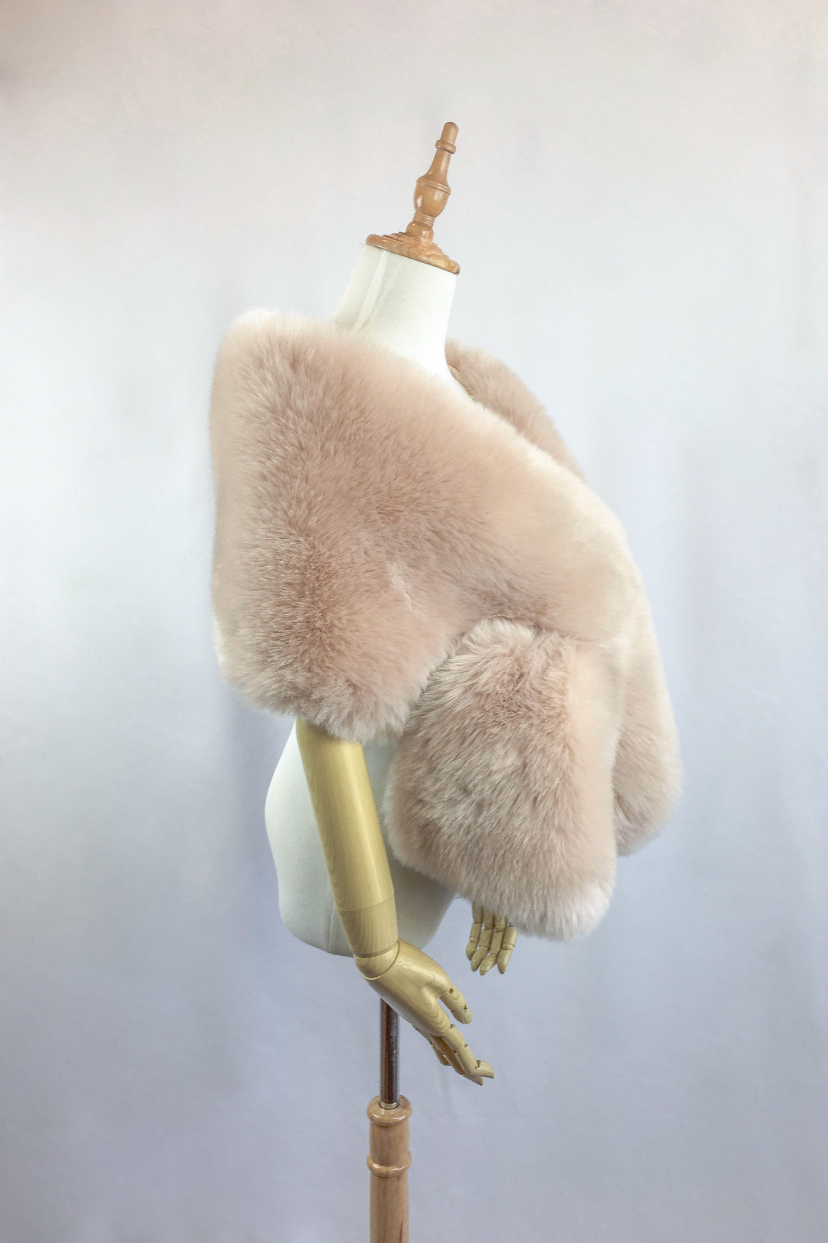 Blush Pink Faux Fur Shawl Wrap - Soft & Luxurious Winter Scarf for Women (Lilian Blu01) - Perfect for Parties, Weddings & Cold Weather Fashion