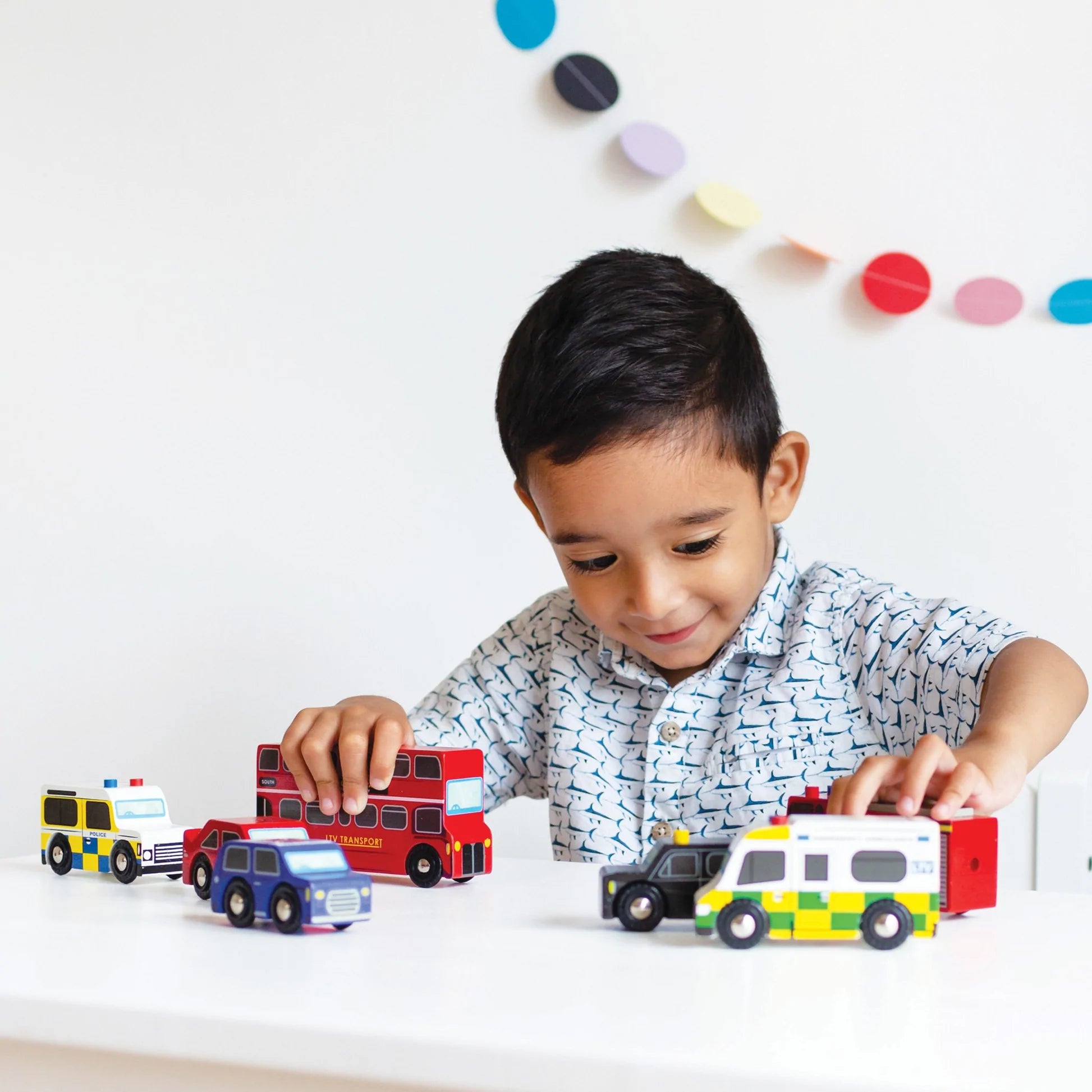 London Car Set - Premium Diecast Model Cars Collection for Adults & Kids - Perfect for Display, Gifts, and Collecting