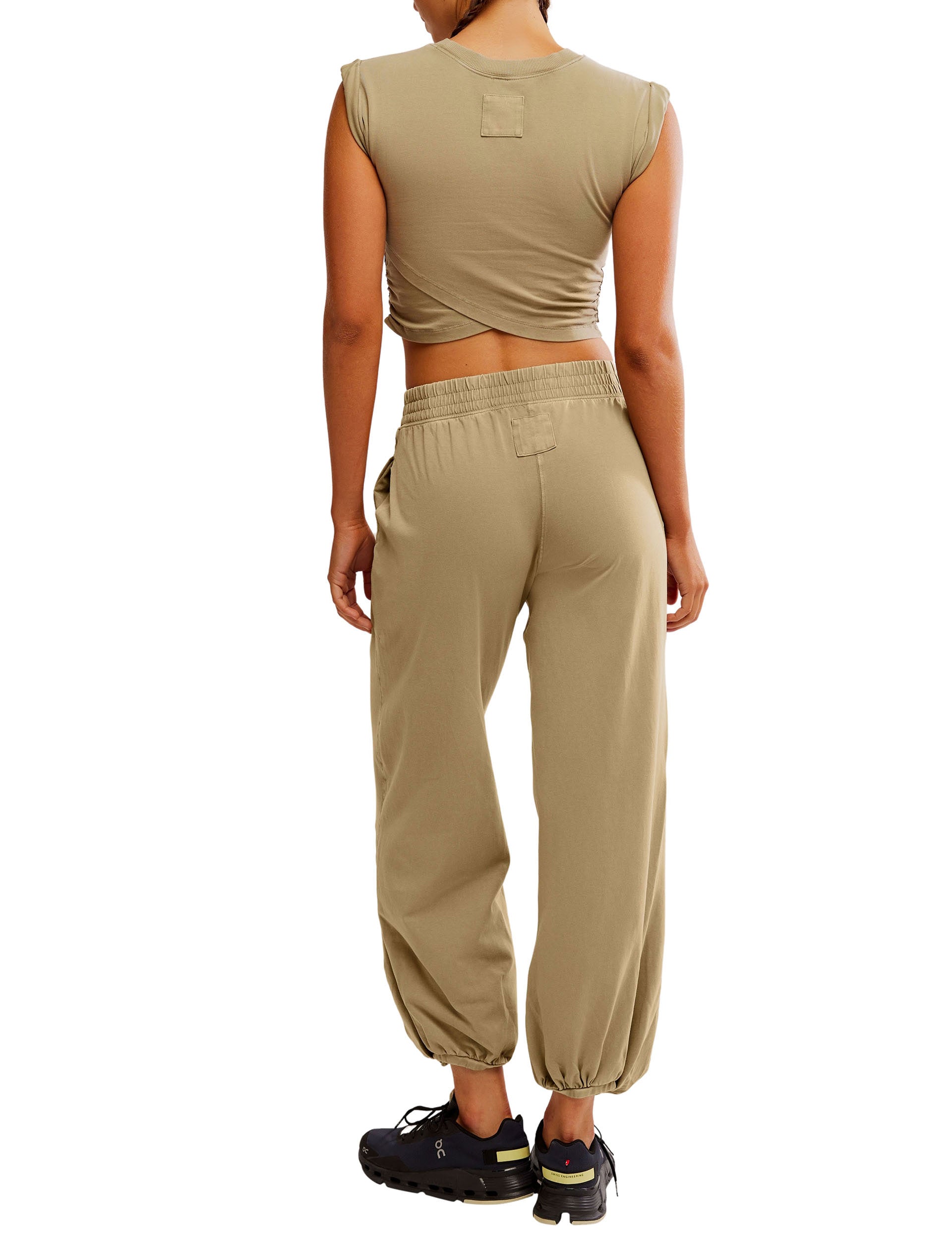 Hot Shot Crossover Set - Sage Stone Color | Stylish Women's Activewear for Yoga, Gym & Casual Wear