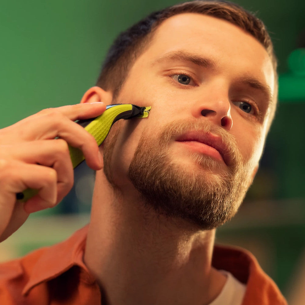 PHILIPS QP2834/60 OneBlade Face & Body Trimmer - Waterproof Electric Shaver for Men's Beard, Body & Pubic Hair Grooming - Perfect for Travel & Daily Use
