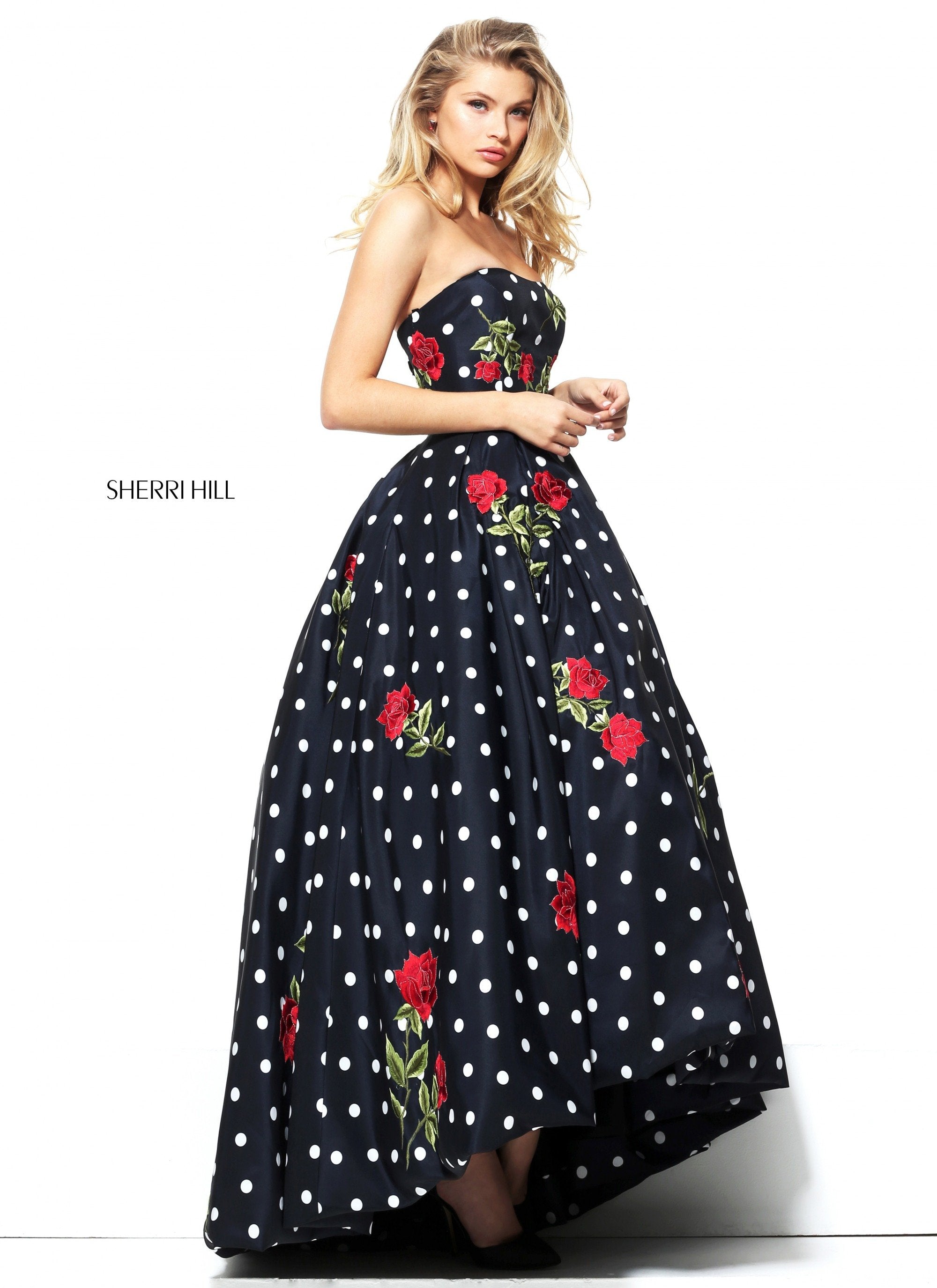 black/ivory/red