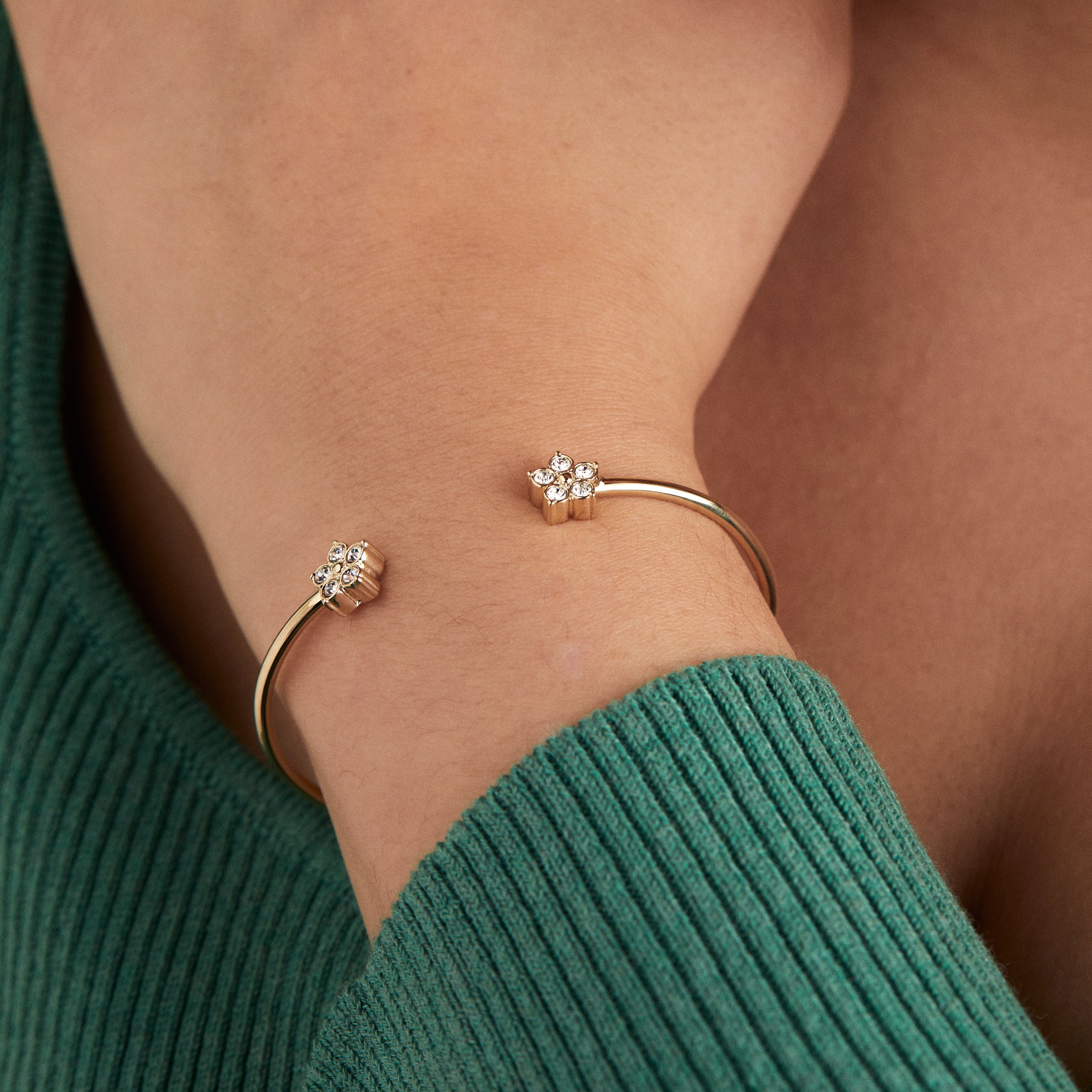Elegant Crystal Forget Me Not Flower Flex Cuff Bracelet - Adjustable Bangle for Women - Perfect for Weddings, Anniversaries & Special Occasions
