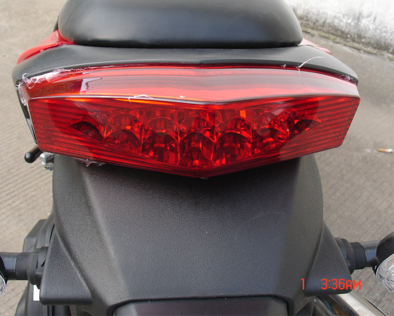 Venom X18RS 150cc Automatic Motorcycle - Street & Off-Road Dirt Bike for Adults - Perfect for Commuting, Trail Riding & Adventure Tours