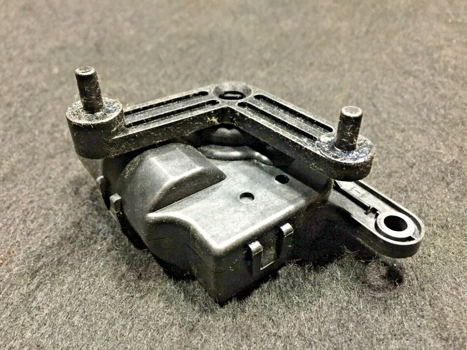 2006-2011 Hyundai Azera AC Actuator Servo Motor - OEM D24 Replacement Part - Perfect for HVAC System Repairs & Airflow Control