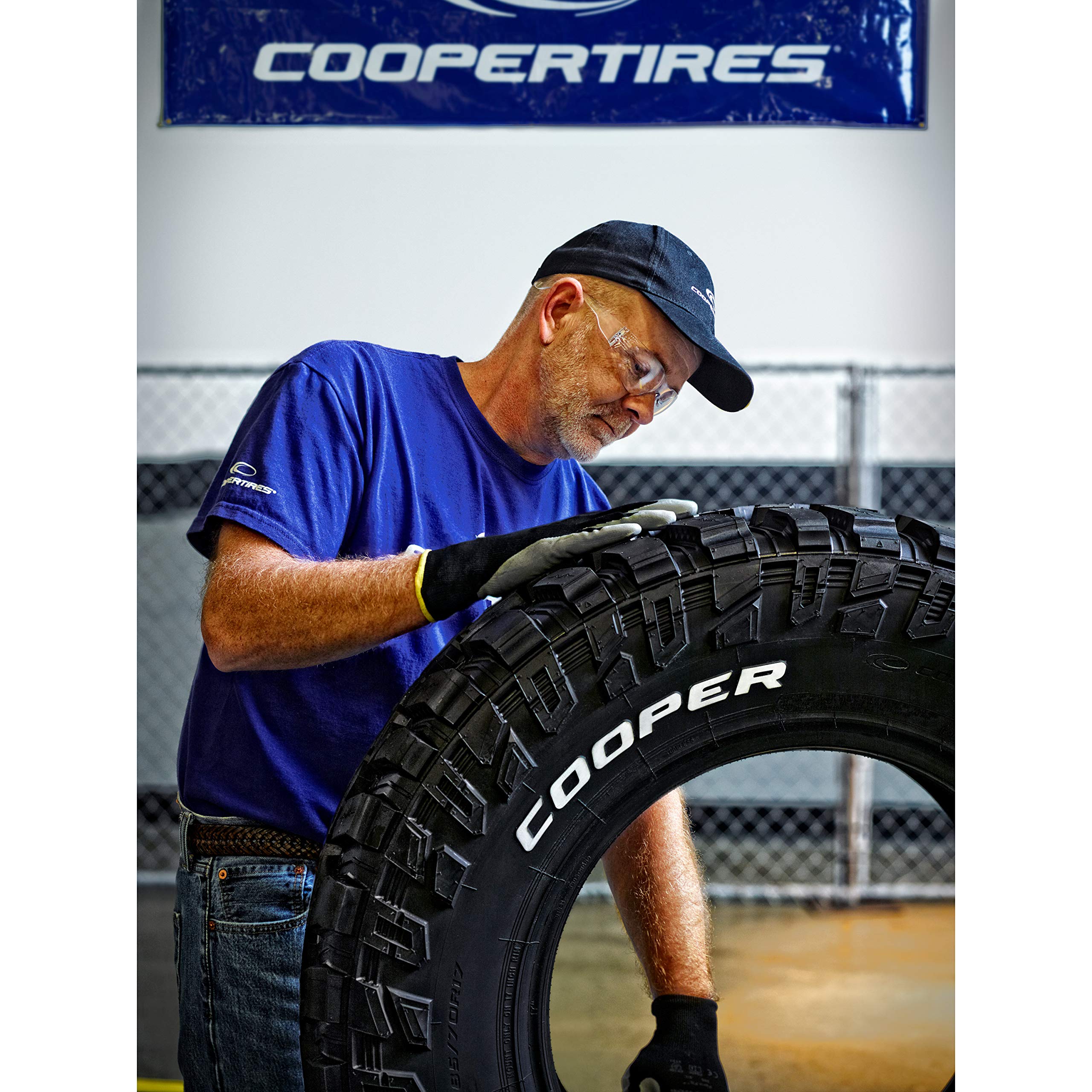 Cooper Discoverer SRX All-Season 215/70R16 100H Tire - High Performance SUV & Light Truck Tires for All Weather Conditions - Perfect for Highway, Off-Road & Winter Driving