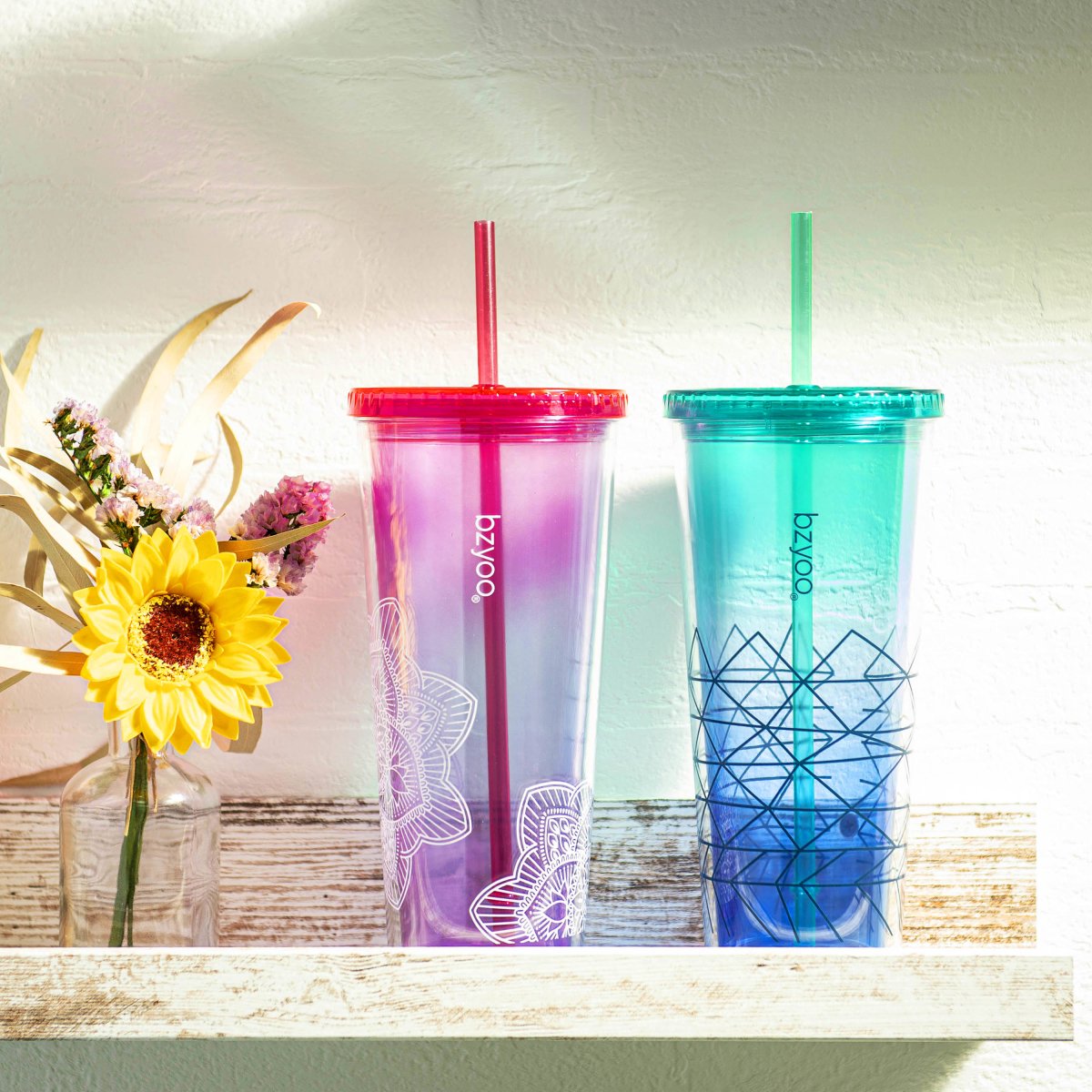 24oz Double Wall Insulated Plastic Tumbler with Lid and Straw - Spiderman Blue - Perfect for Kids' Parties, School Lunches & Outdoor Activities