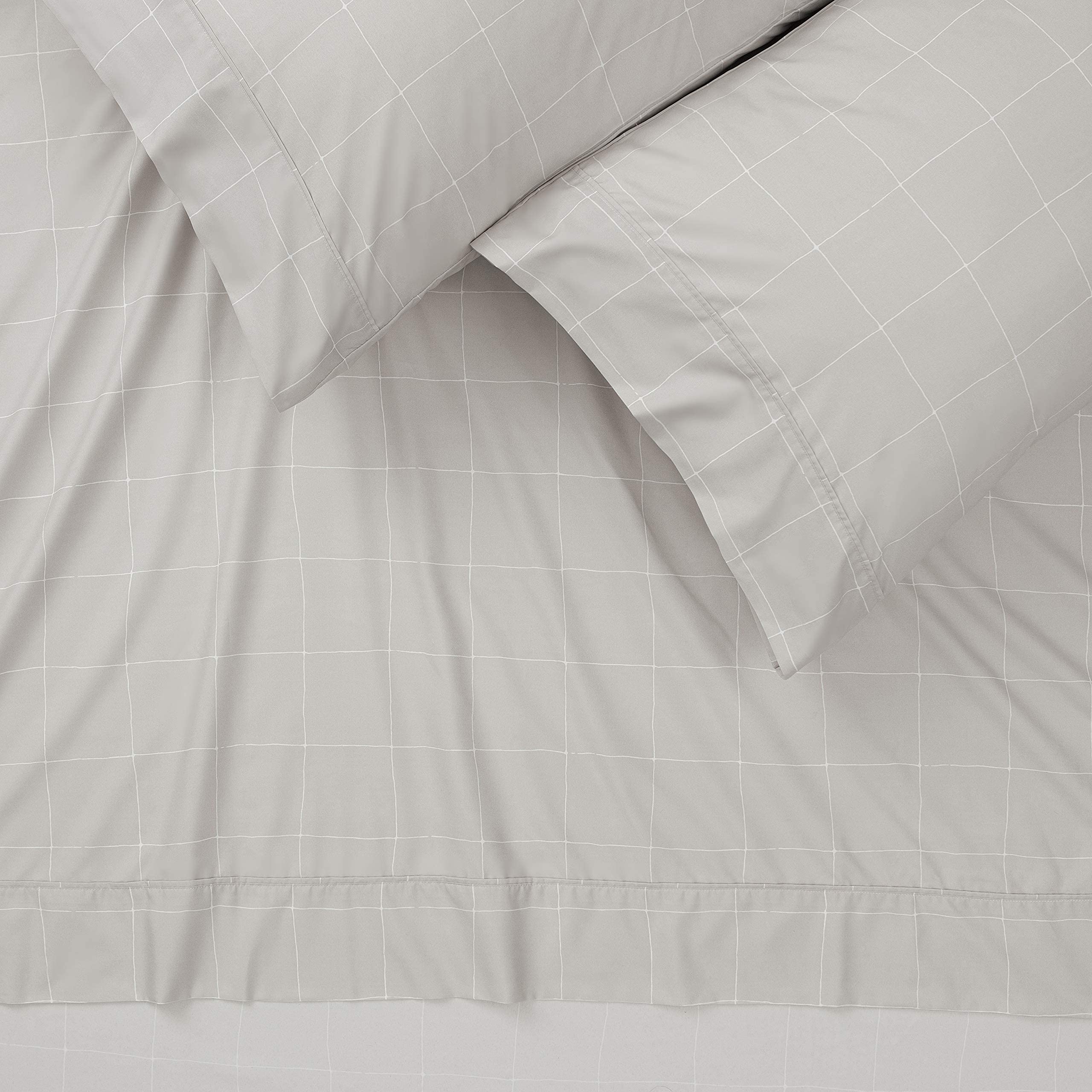 Premium Printed Queen Bed Sheet Set 4-Piece - Soft Hand Drawn Plaid Pattern Microfiber Sheets - Wrinkle & Fade Resistant - Includes 1 Flat Sheet, 1 Fitted Sheet & 2 Pillowcases - Gray - Perfect for Master Bedroom, Guest Room & Dorm Decor