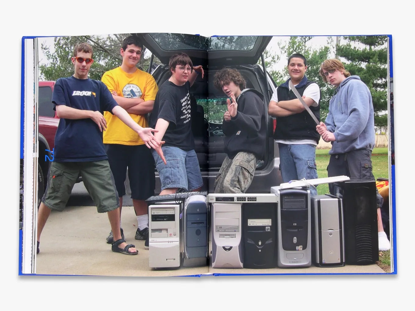 LAN Party Gaming Gear - High-Performance Equipment for Online Multiplayer Gaming | Perfect for Esports, PC Gaming & Home Network Parties