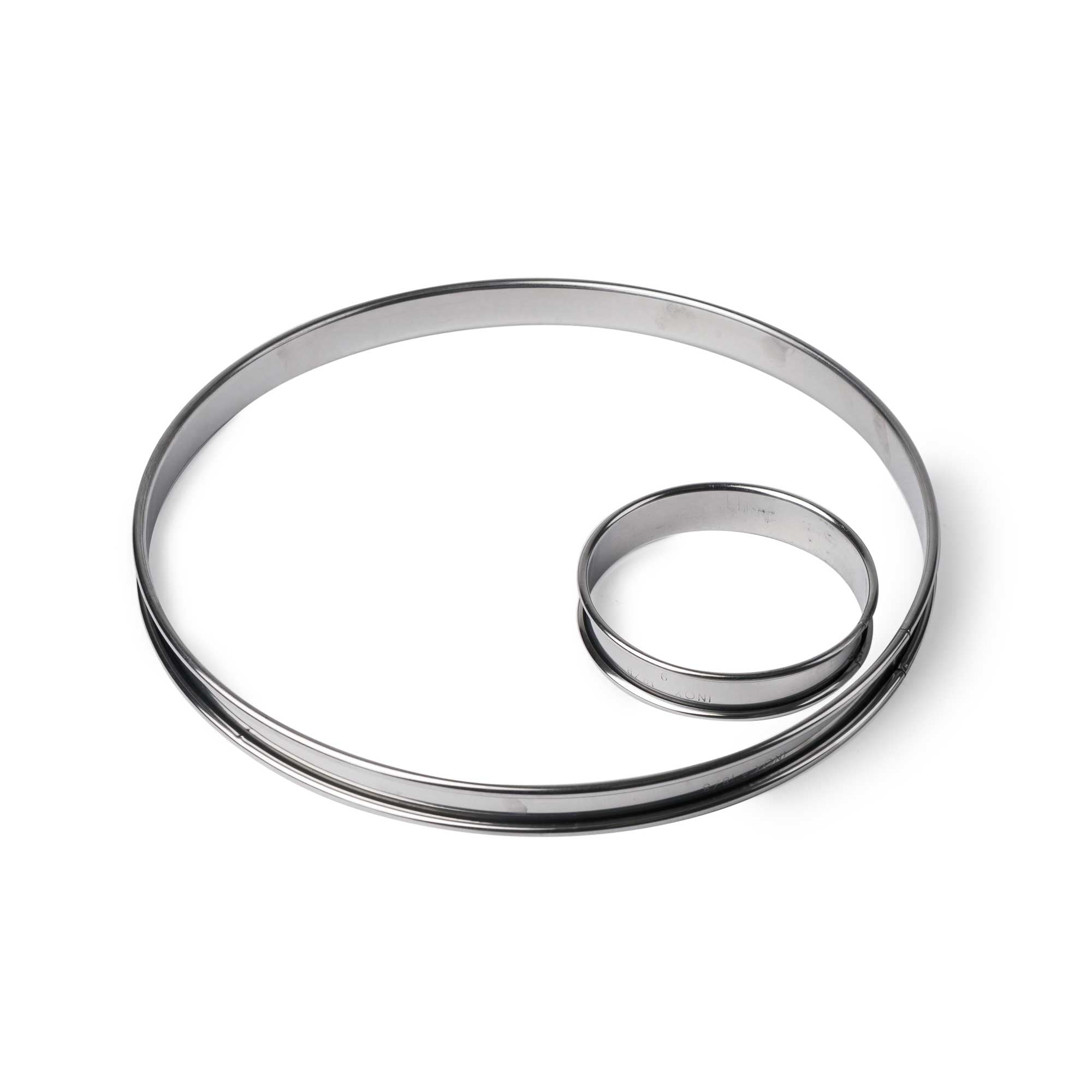 Premium Tart Ring Mould - 9 Inch Non-Stick Baking Pan for Perfect Pies & Tarts | Professional Grade Carbon Steel | Ideal for Home Bakers & Pastry Chefs | Perfect for Holiday Desserts & Dinner Parties