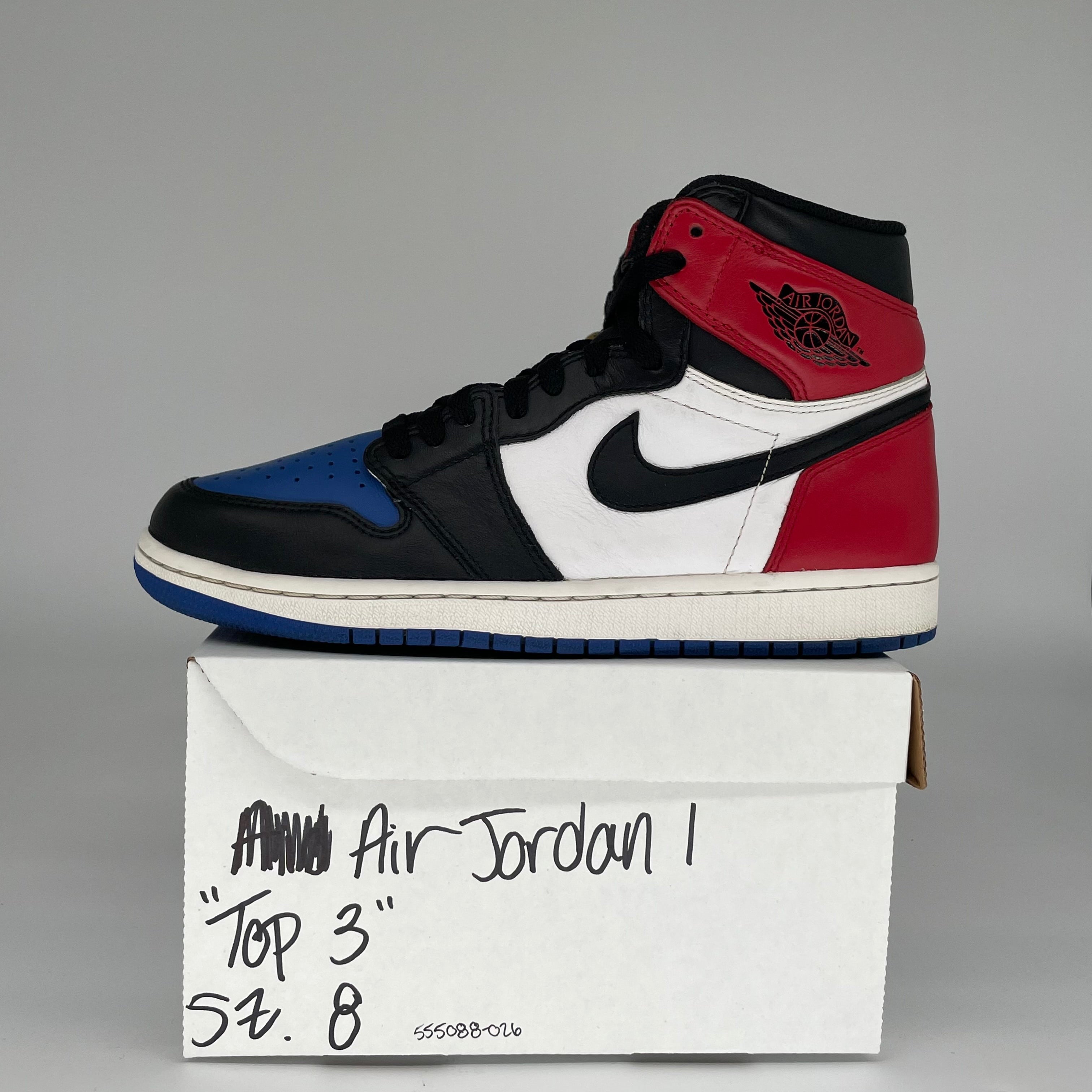 Original: AIR JORDAN 1 TOP 3 SIZE 8 555088 026   Optimized: **Authentic Air Jordan 1 Retro High OG 