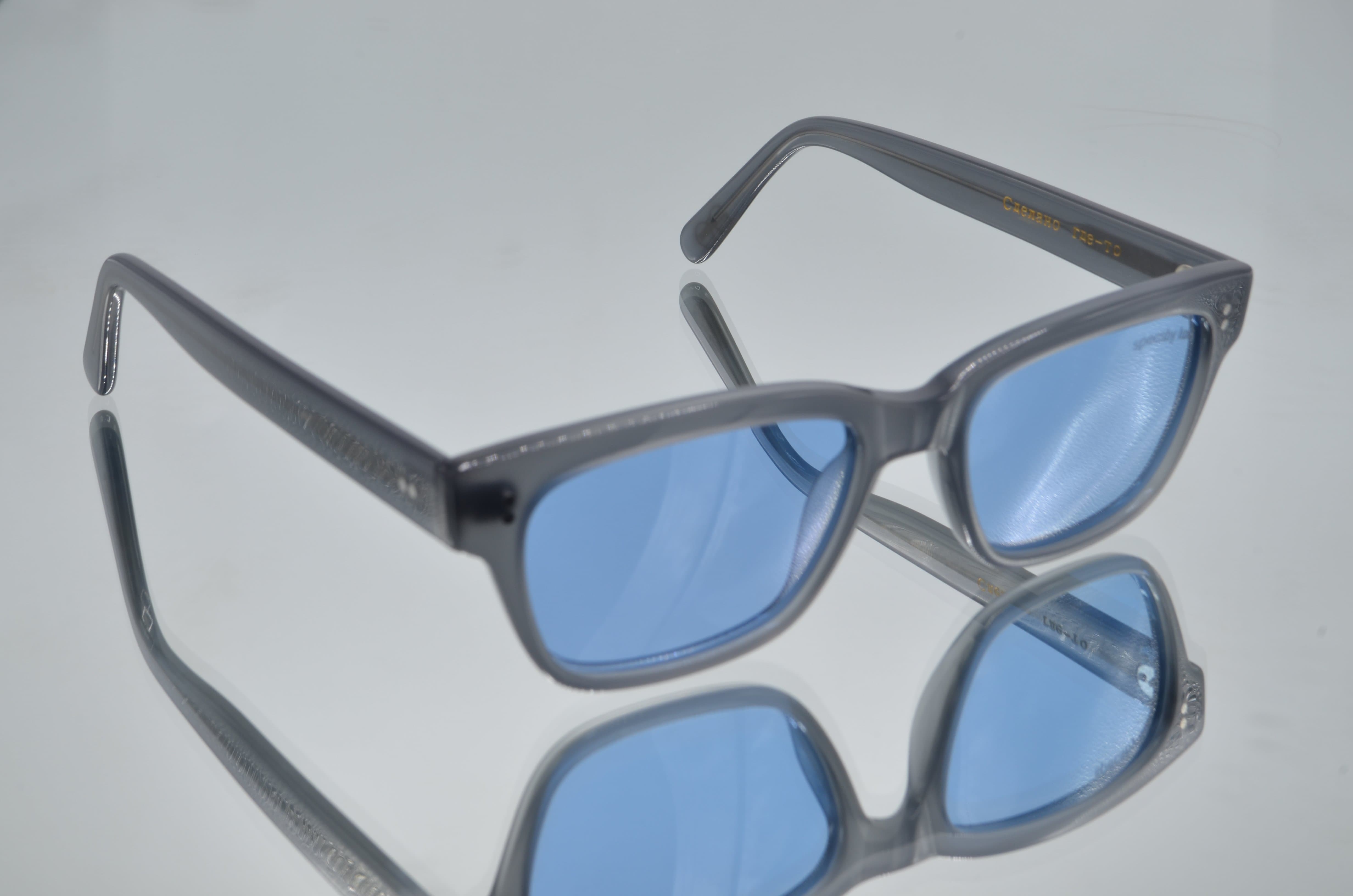 Blue Rectangle Sunglasses for Men & Women - UV Protection Polarized Shades for Outdoor Activities, Driving, Beach & Travel