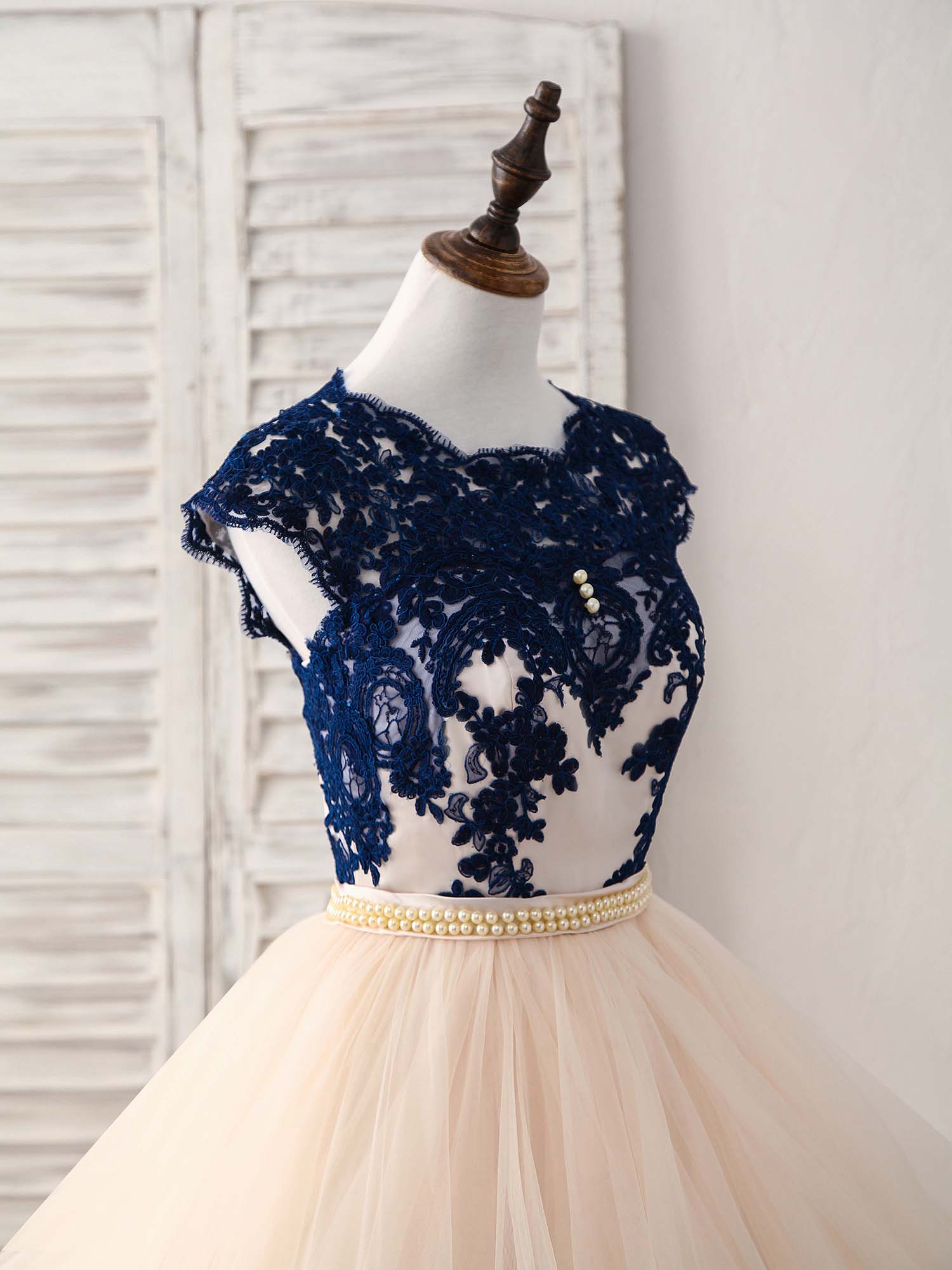 Elegant Blue & Champagne Tulle Lace Applique Long Prom Dress for Women - Perfect for Evening Gala, Formal Dance & Special Occasions