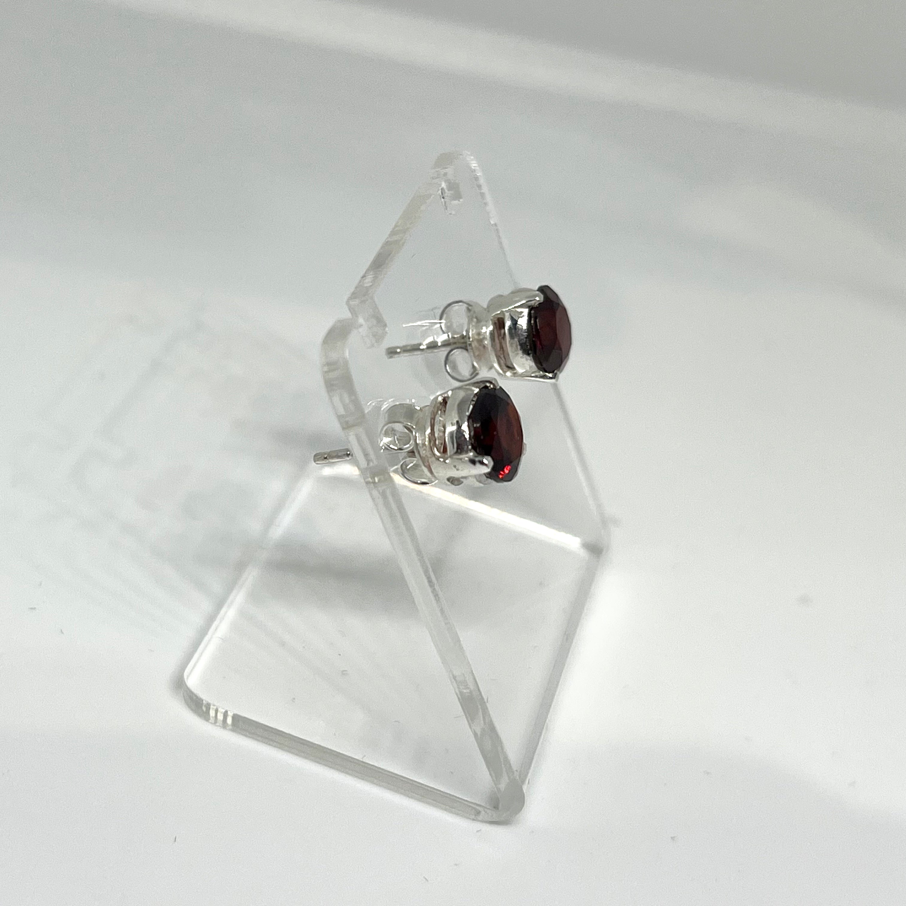7mm Round Faceted Gemstone Stud Earrings - 3 Prong Set for Women (PSE006) | Perfect for Everyday Wear, Parties & Gifts