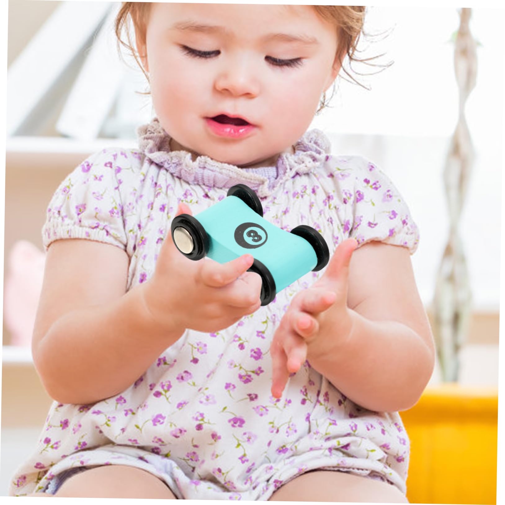 Retractable Wooden Race Car Toys Set of 4 - Eco-Friendly Pull Back Toy Cars for Toddlers & Kids Ages 1+ - Perfect for Indoor Play, Birthday Gifts & Early Learning Development