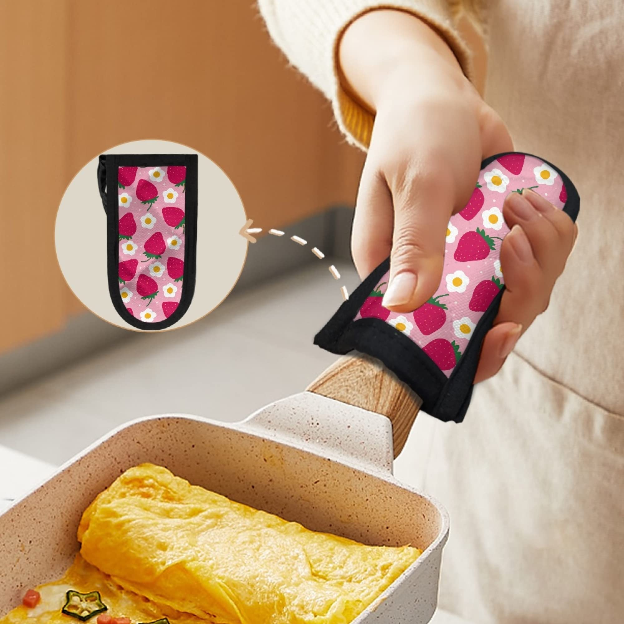 Non-Slip Strawberry Print Cast Iron Skillet Handle Cover - Heat Resistant Pot Pan Grip for Baking, Cooking & Kitchen Safety - Perfect for Oven, Stovetop & BBQ Use