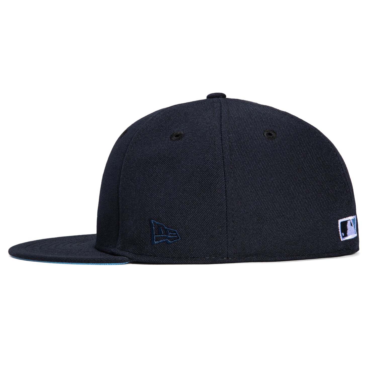New Era 59Fifty New York Yankees 1999 World Series Patch Light Blue UV Hat - Navy Blue Adjustable Baseball Cap for Men & Women - Perfect for Baseball Games, Streetwear Fashion & Sun Protection