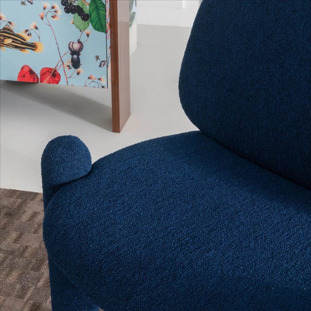 Driade Tottori Armchair - Modern Lounge Chair for Living Room, Bedroom & Office - Comfortable Upholstered Accent Chair with Wooden Legs