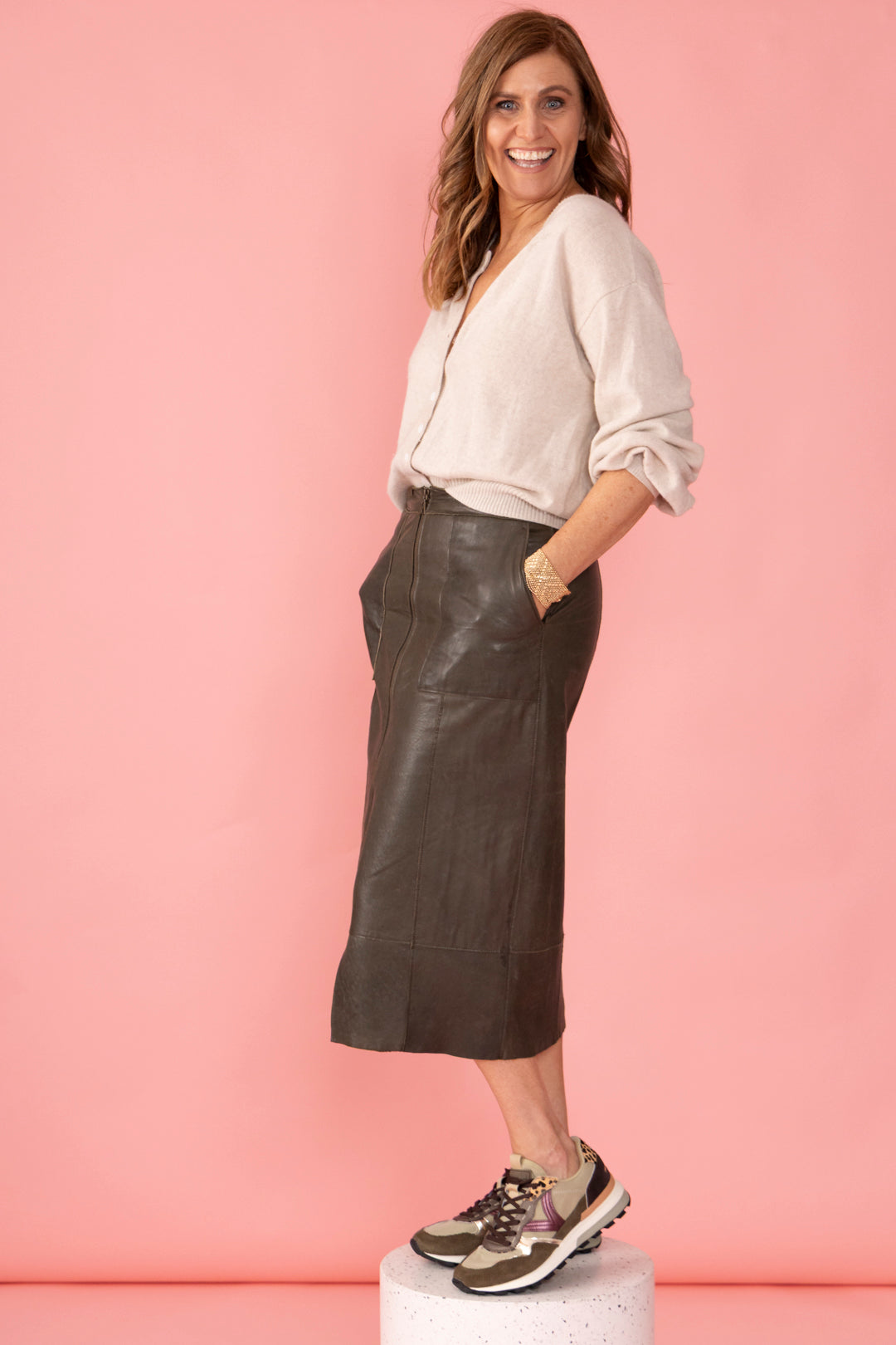 Victorian Kaki Pants - Stylish & Comfortable Women's Trousers for Work, Office & Casual Wear