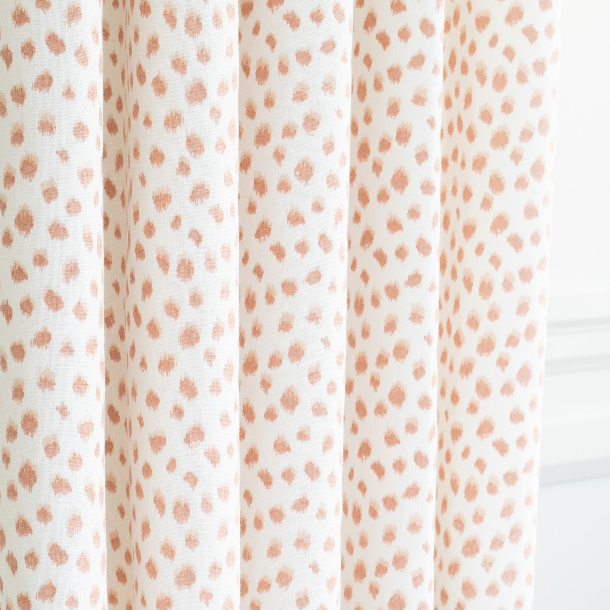 Premium Mara Spot Fabric - Soft Blush Pink Textile for Upholstery, Curtains & Home Decor | Perfect for DIY Projects & Interior Design