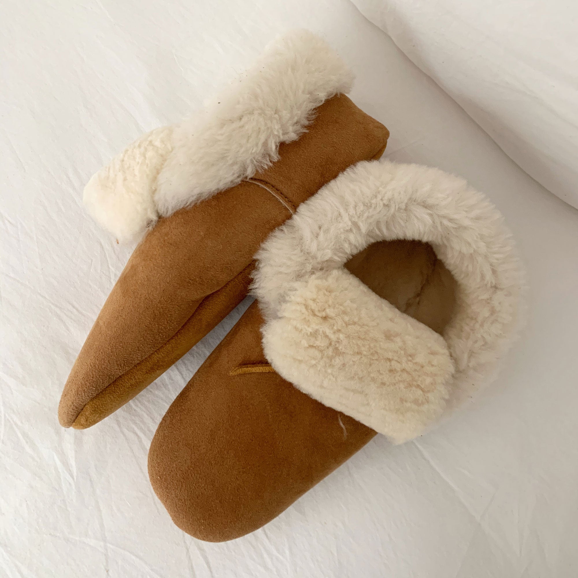 Chestnut Suede / Off-White Wool