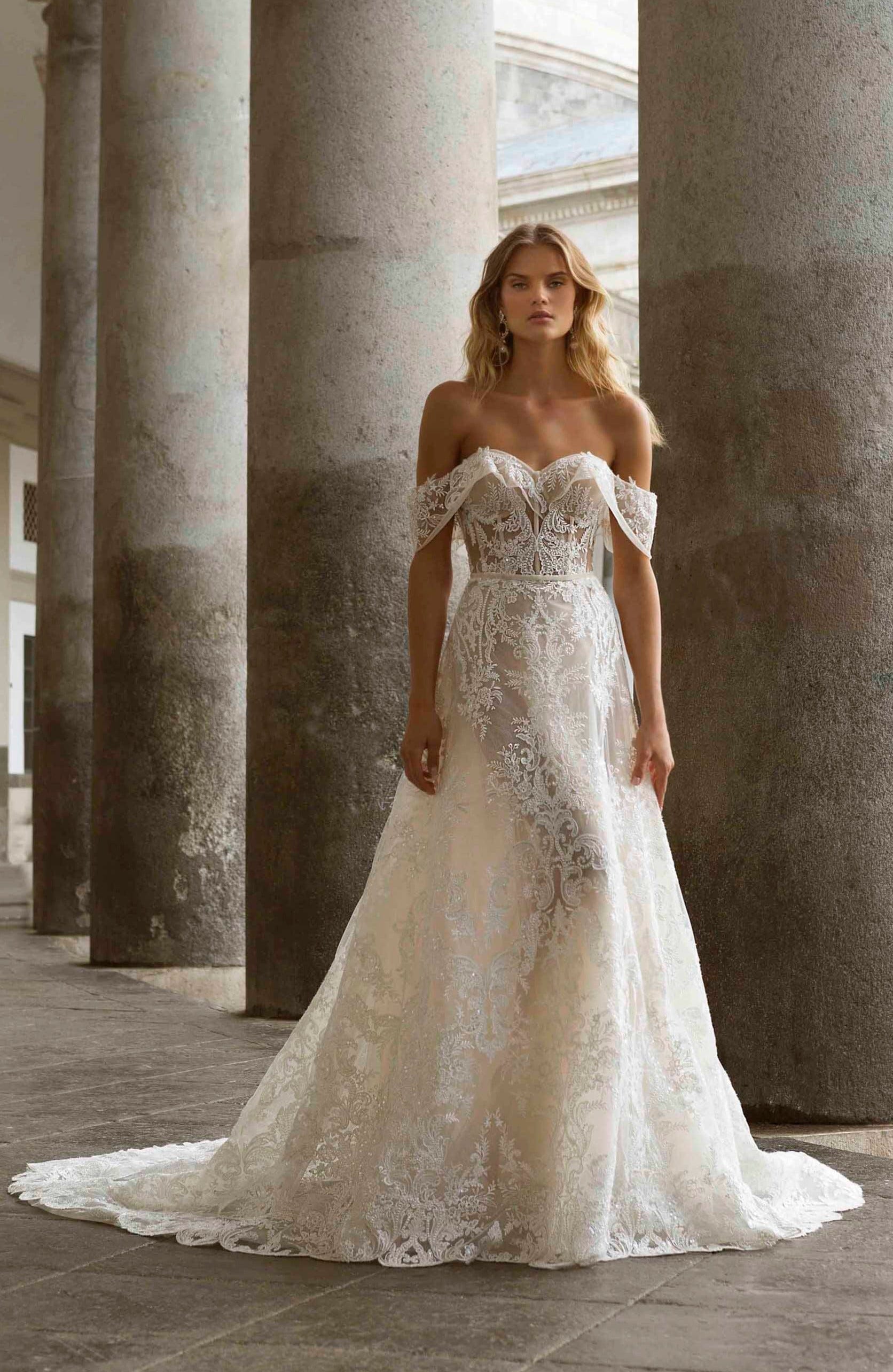 Berta 20 104 Women's Dress Size 8 - Elegant Evening Gown for Parties, Weddings & Special Occasions