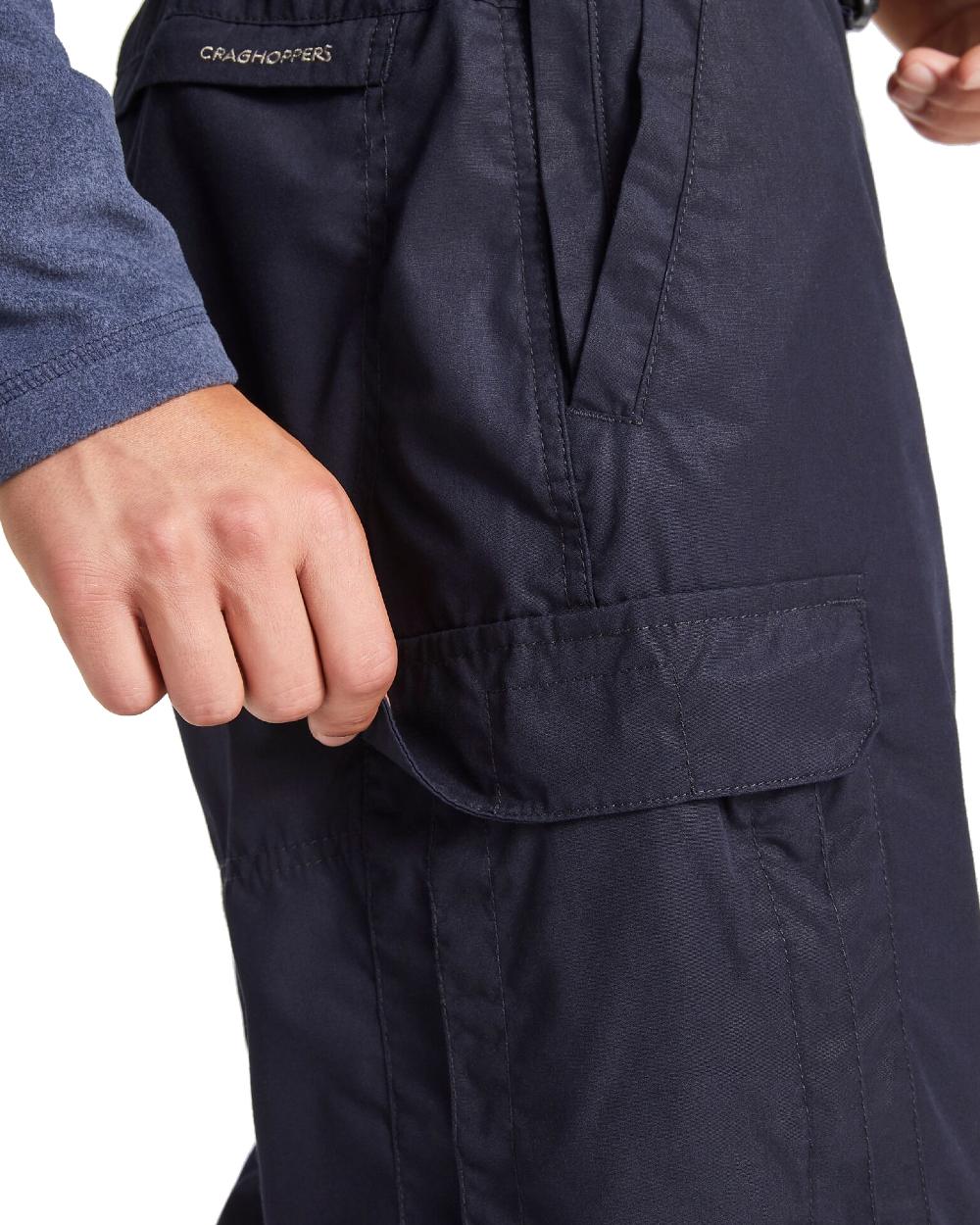 Craghoppers Men's Kiwi Classic Outdoor Trousers - Lightweight Hiking Pants for Adventure Travel & Camping