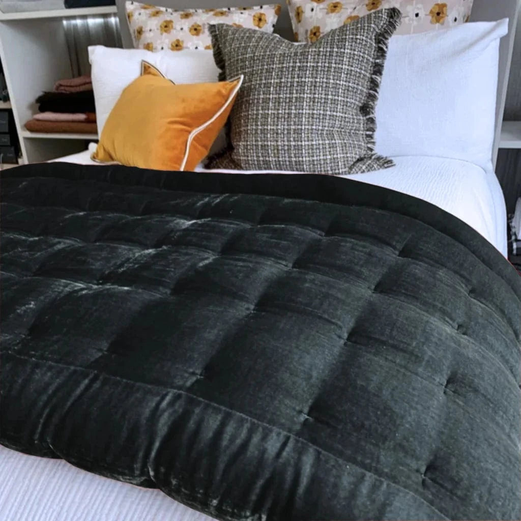 Premium Pin Velvet Comforter Set - Luxurious Duck Feather Down Alternative Bedding - Perfect for Cozy Winter Nights & Guest Room Decor