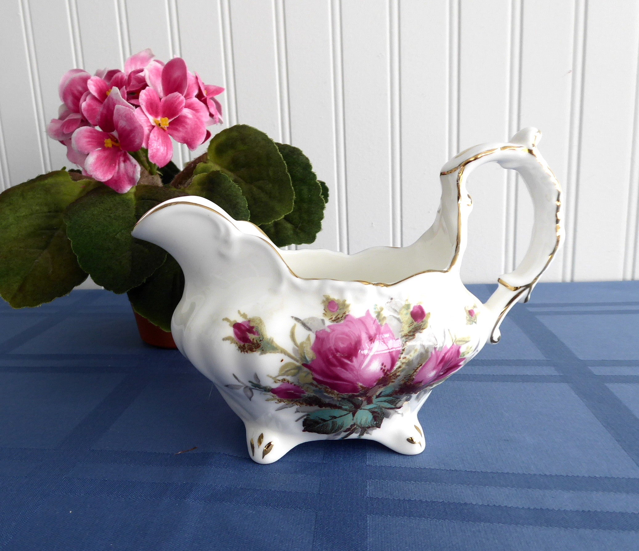 Vintage Hammersley England Creamer Milk Jug - Grandmother's Rose Pattern Porcelain Pitcher (1970s) | Elegant Tea Time & Coffee Serving Accessory for Afternoon Tea Parties