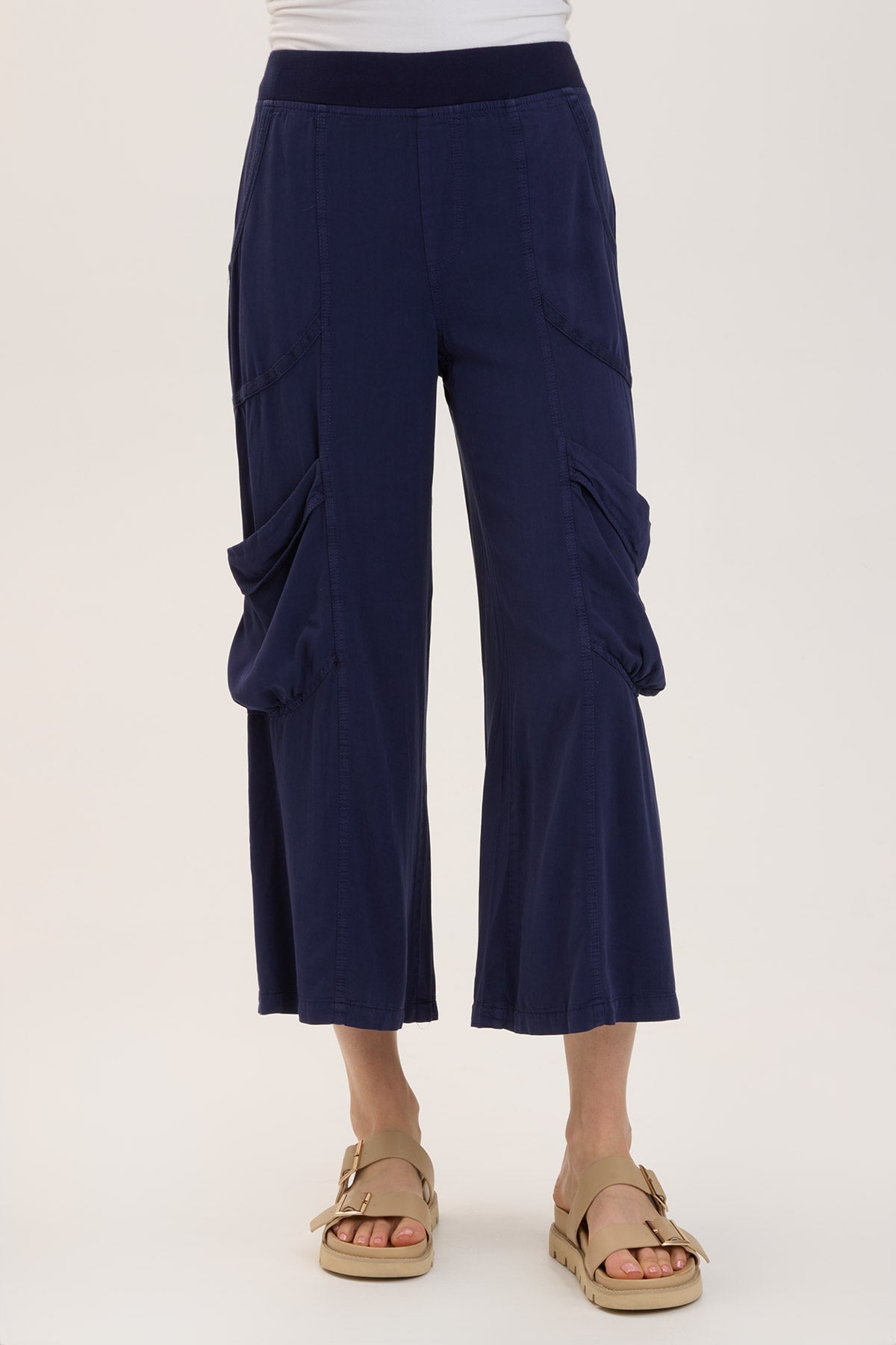 Stylish Twill Faulkner Crop Top for Women - Trendy Casual & Work Wear - Perfect for Office, Outings & Everyday Fashion