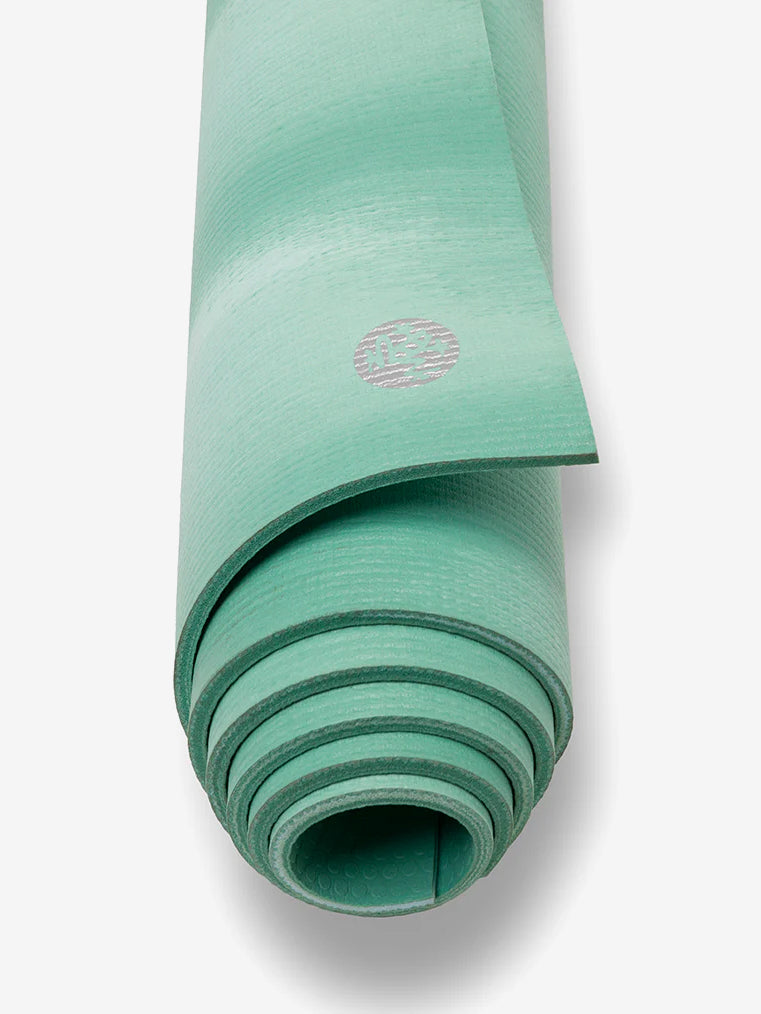 Manduka PRO Yoga Mat - Premium Non-Slip Eco-Friendly Exercise Mat for Home & Studio Workouts - Ideal for Yoga, Pilates, and Meditation Practice