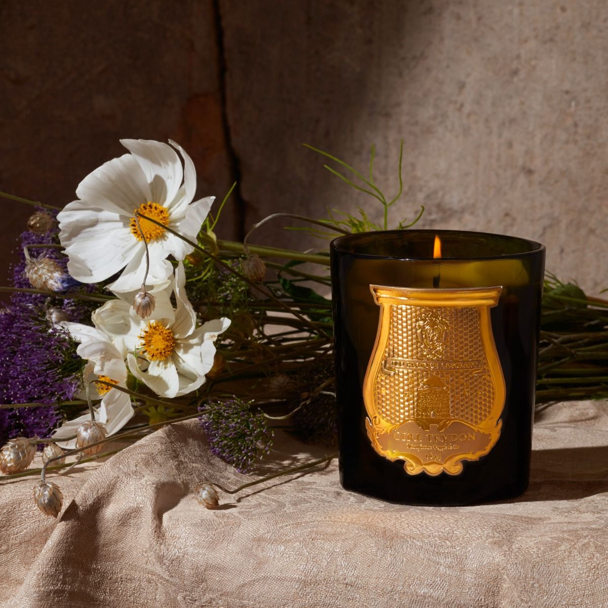 Premium Cire Trudon Gabriel Scented Candle - Gourmand Chimney Fire Fragrance for Home Decor & Relaxation | Luxury Scented Candles for Living Room, Bedroom & Spa