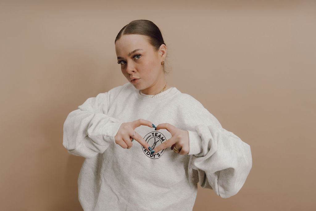 Team Beddy's Cozy Gray Sweatshirt for Men & Women | Soft & Comfortable Pullover | Perfect for Casual Wear, Lounging & Outdoor Activities