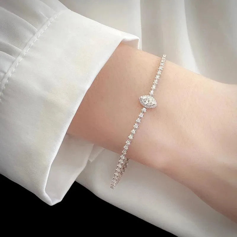 18K White Gold Diamond Bracelet for Women - Classic Shiny Engagement Bracelet with Real Natural Diamonds | Perfect for Senior Banquets, Weddings & Special Occasions
