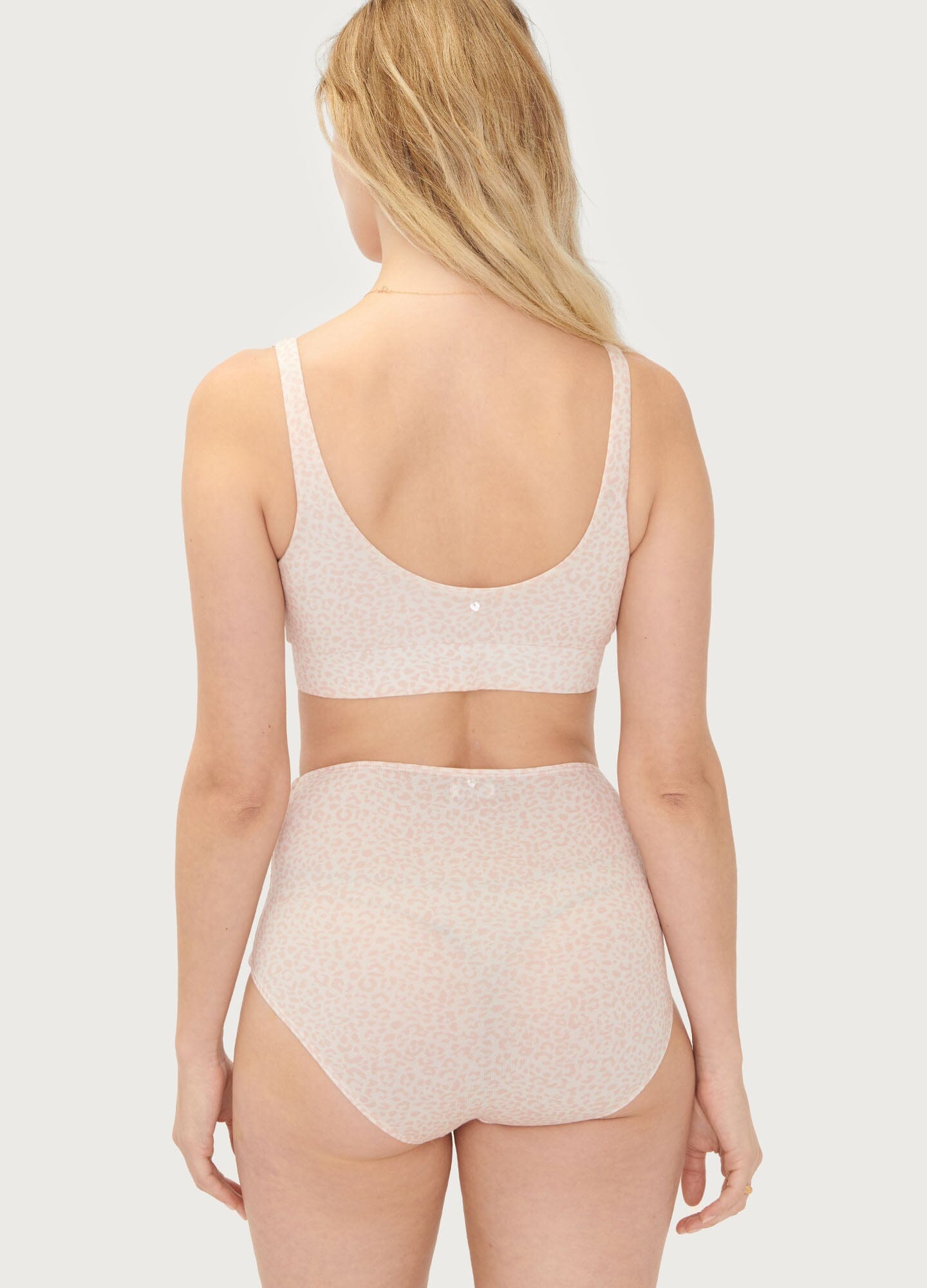 Best Nursing Sleep Bra for Comfortable Breastfeeding - Soft Maternity Bra for Nighttime Nursing & Pumping - Perfect for New Moms & Breastfeeding Mothers at Home or Hospital