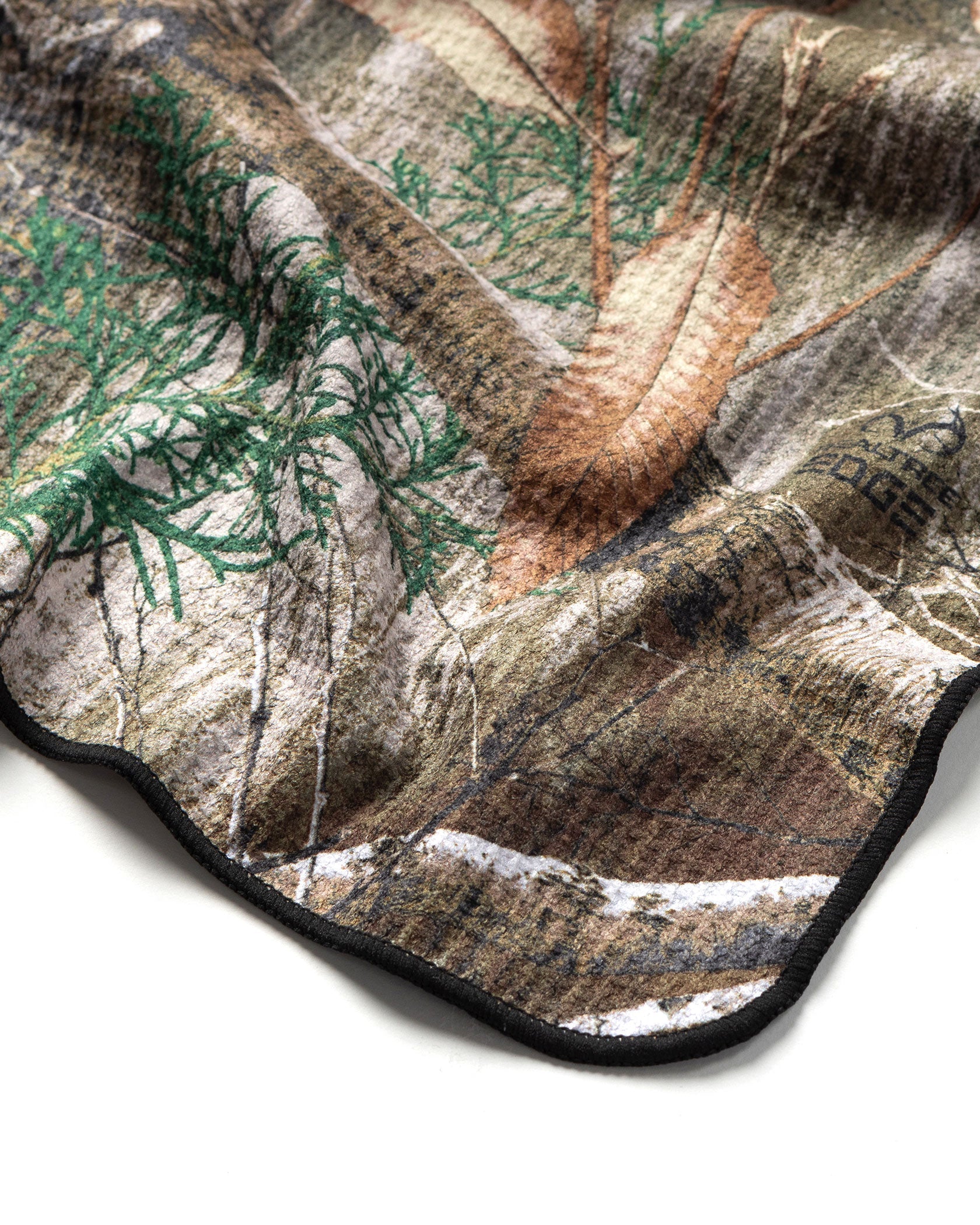 Realtree Camo Fishing ECO Towel - Quick Dry, Absorbent & Lightweight for Outdoor Fishing, Camping, and Hiking Adventures