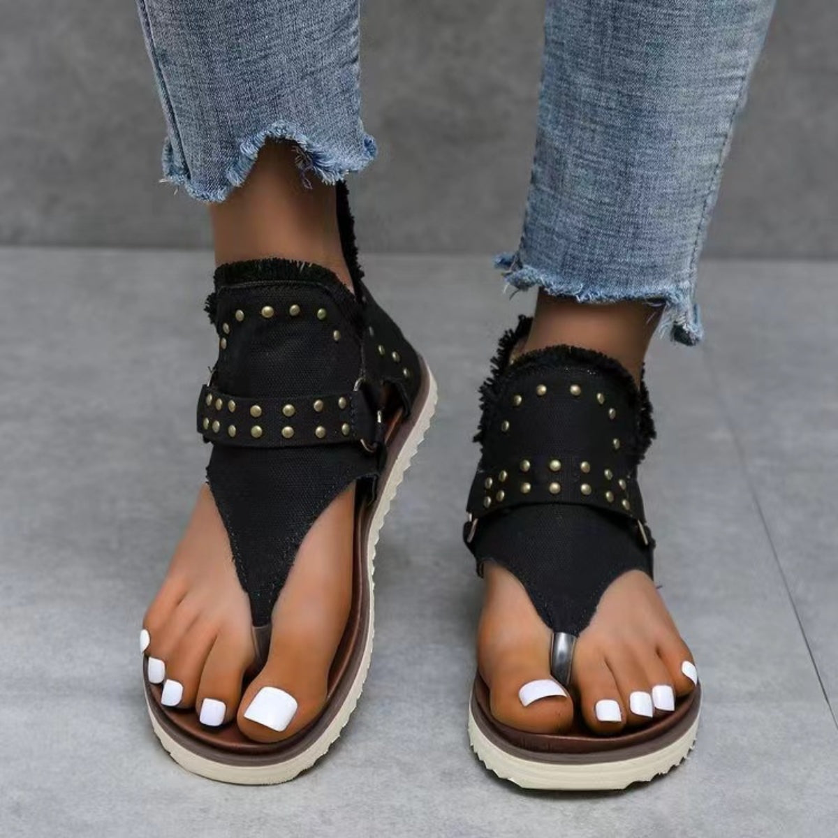 Trendy Studded Raw Hem Flat Sandals for Women - Comfortable Summer Beach Walking Shoes for Casual Outfits & Vacation