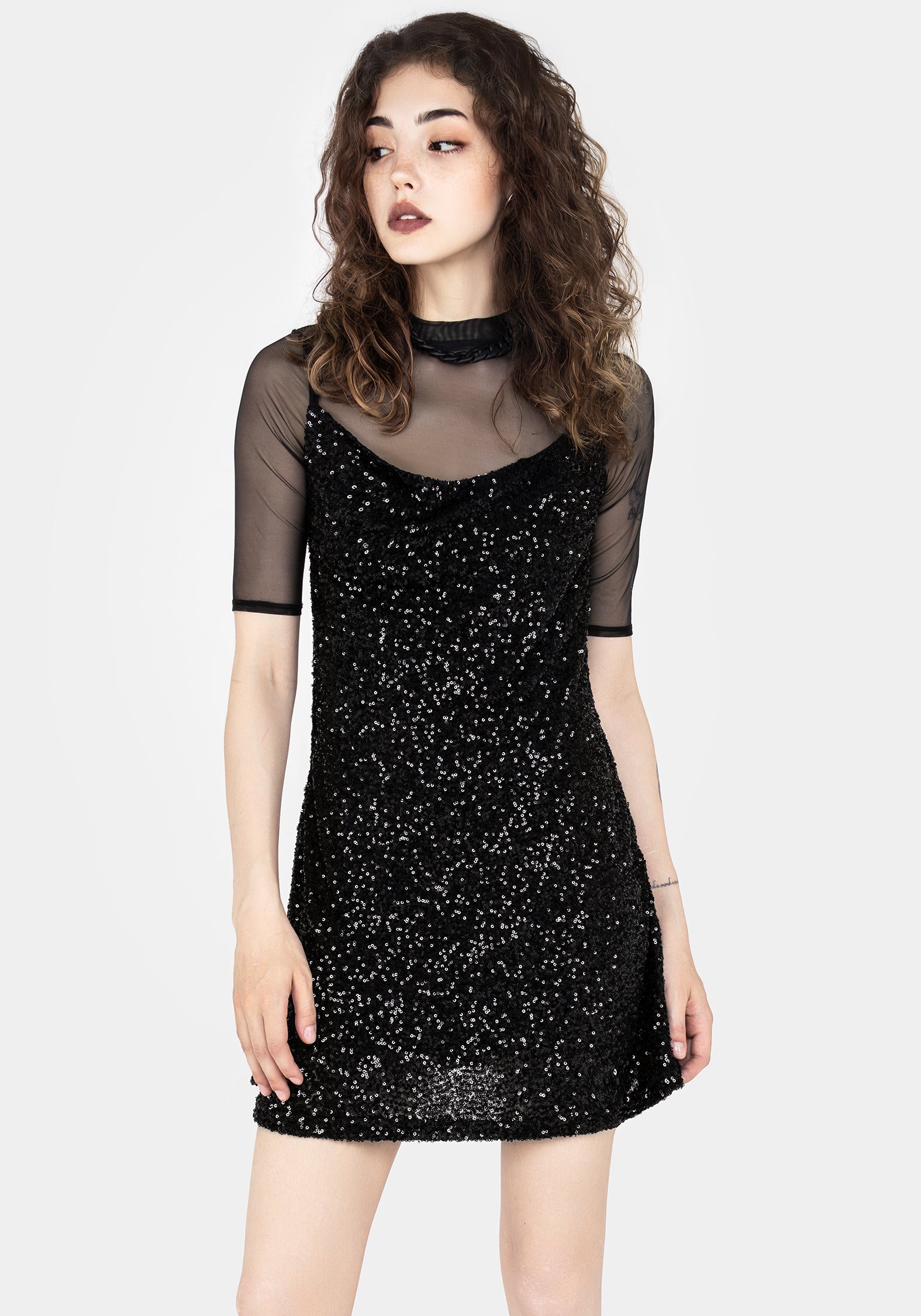Kikamora Cowl Neck Mini Dress for Women - Elegant Short Sleeve Bodycon Party Dress for Night Out, Date Night & Special Occasions