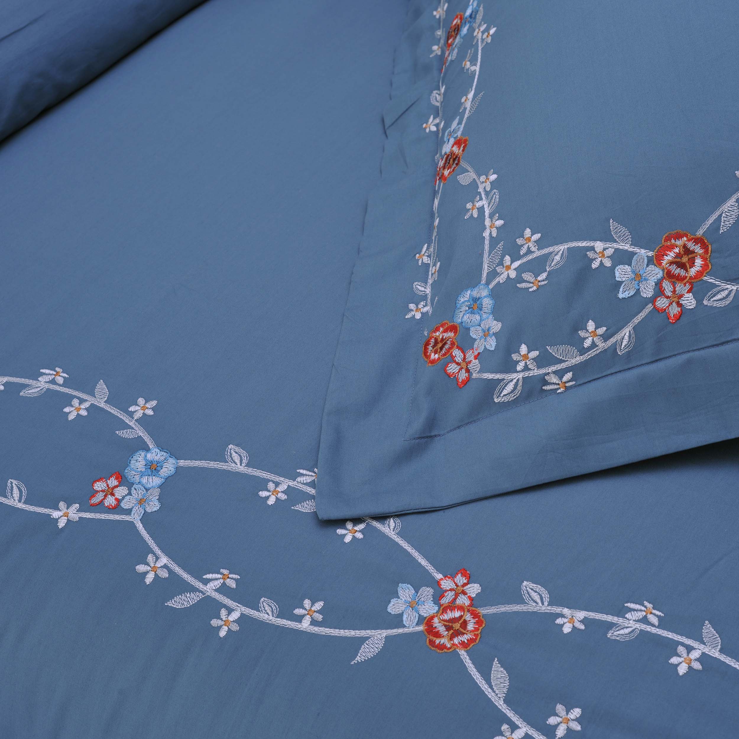 Helena Cotton Embroidered 3-Piece Duvet Cover Set - Queen Size Bedding Set with Pillowcases - Soft & Breathable Luxury Bedding for Master Bedroom, Guest Room & Dorm Decor