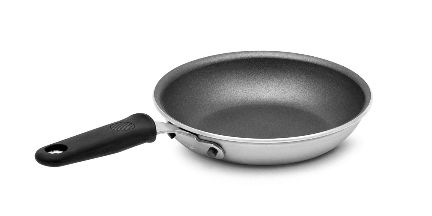 Vollrath Wear Ever 14-Inch Nonstick Fry Pan - Aluminum Cookware with Silicone Handle - Perfect for Sauteing, Frying & Cooking Eggs - Commercial & Home Kitchen Use