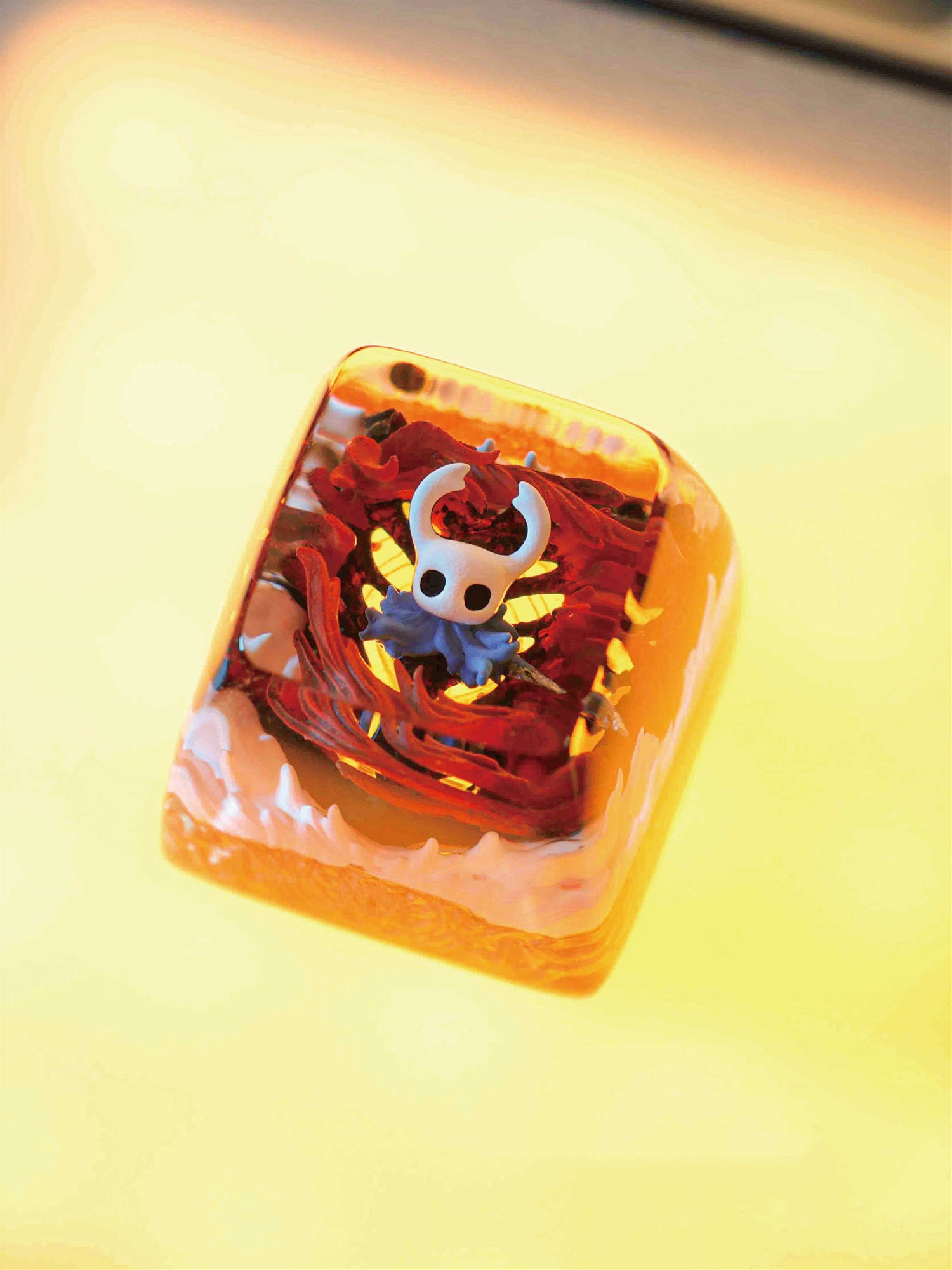 Hollow Knight Crystal Glue Keycaps - Customized Game Art Keycaps for Mechanical Keyboards - Perfect for Gaming, Typing, and PC Setup Decoration