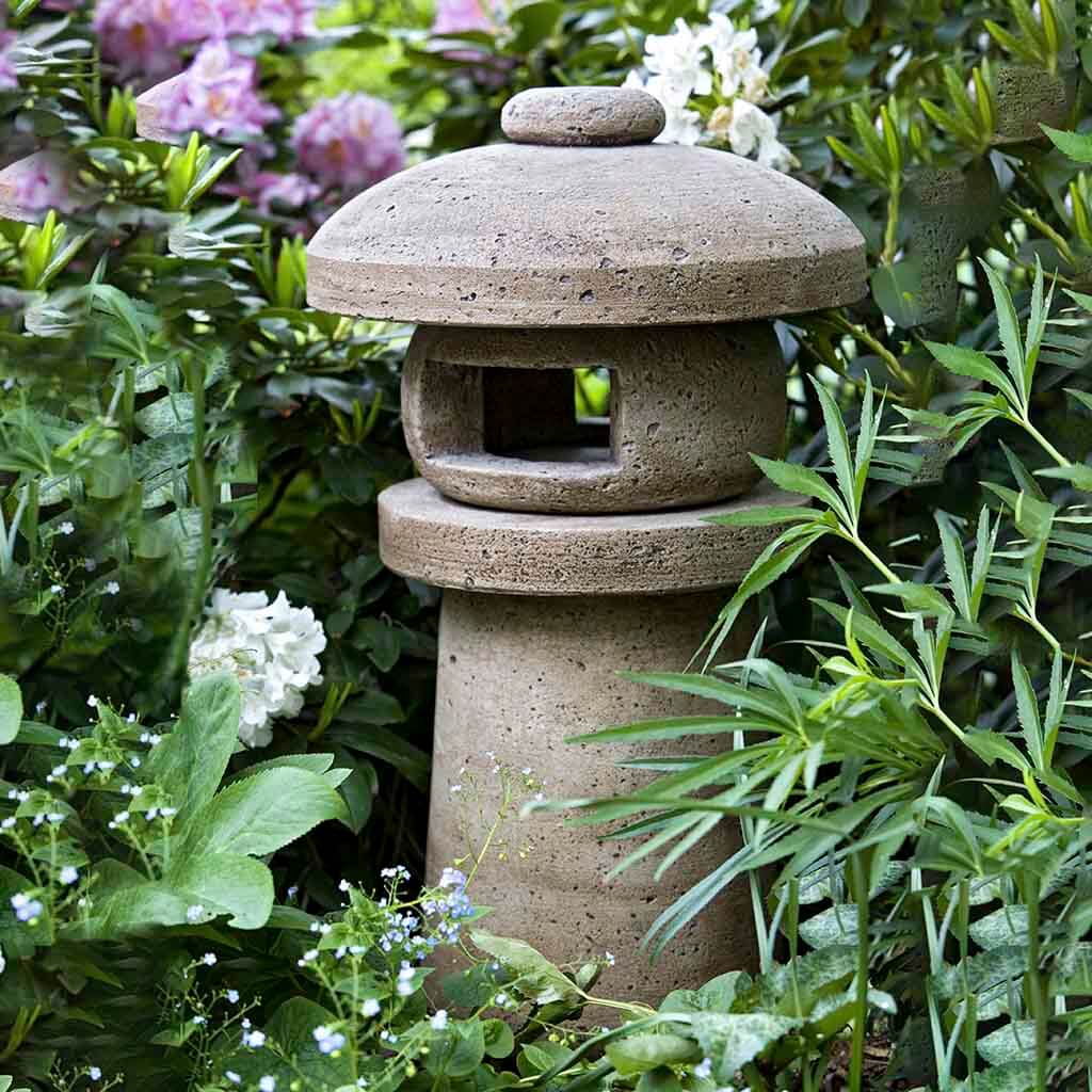 Campania International Sapporo Lantern - Japanese-Inspired Outdoor Garden Light with Weather-Resistant Resin - Perfect for Patio, Yard, and Pathway Decor