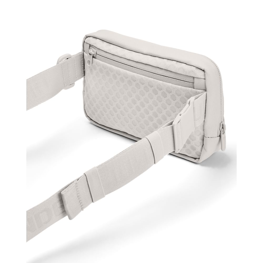 Under Armour Loudon Crossbody Waist Bag - Water-Resistant Sports Fanny Pack for Running, Hiking & Travel - Hands-Free Storage for Phone, Keys & Essentials