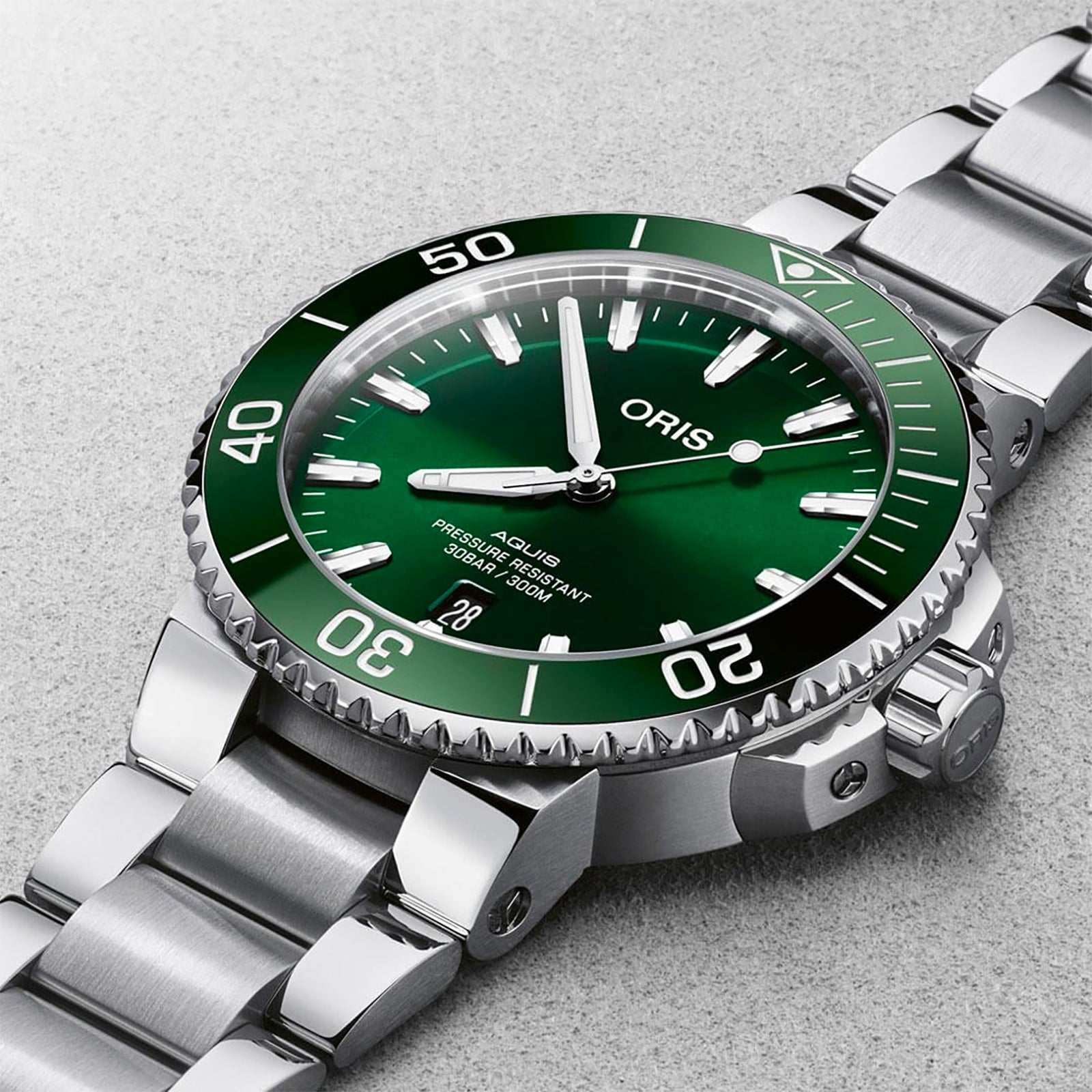 Aquis Date 41.5mm Men's Automatic Dive Watch - Waterproof Luxury Wristwatch for Swimming, Diving & Everyday Wear