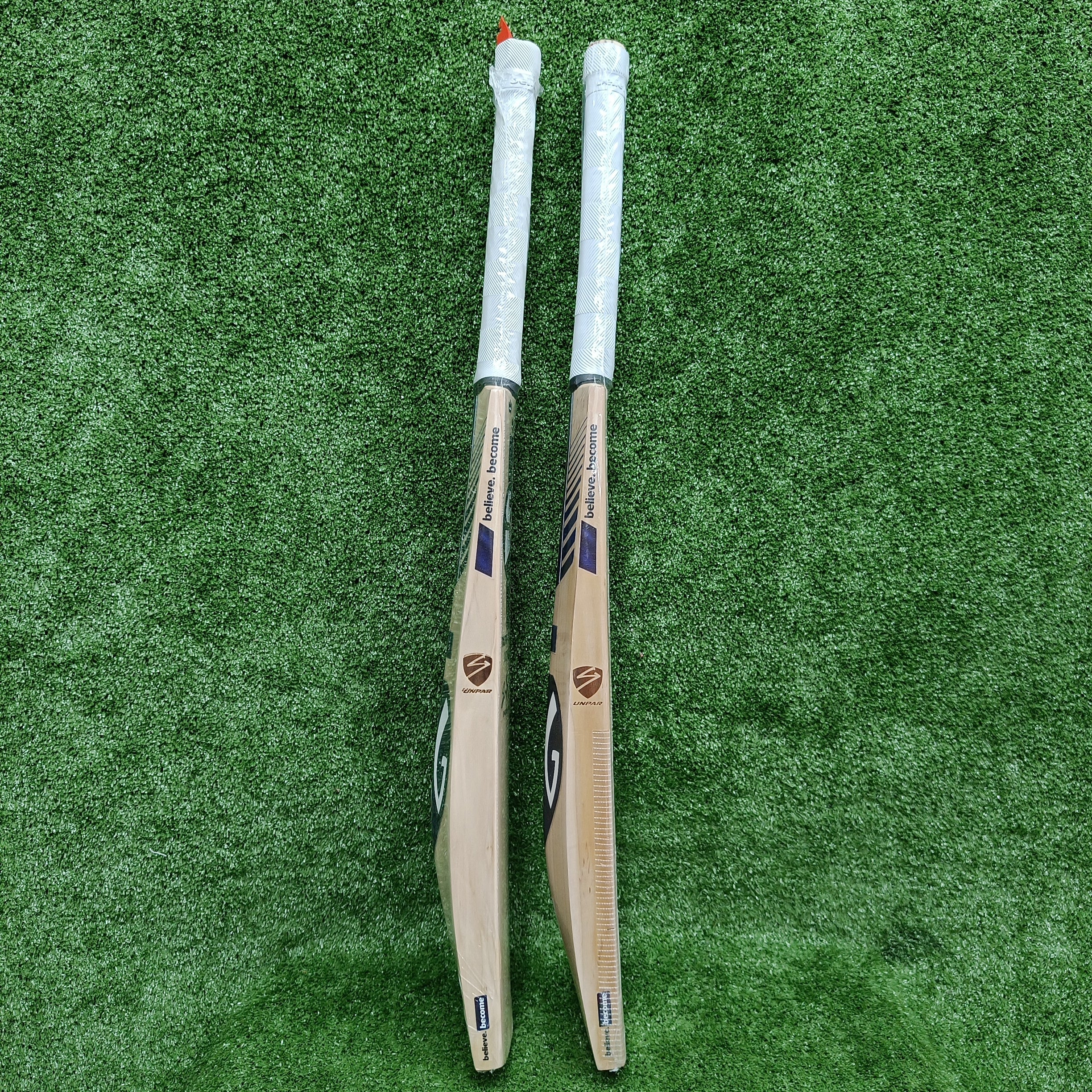 Premium SG Triple Crown Ultimate English Willow Cricket Bat - Professional Grade for Match Play & Training | Perfect for Competitive Cricket & Practice Sessions