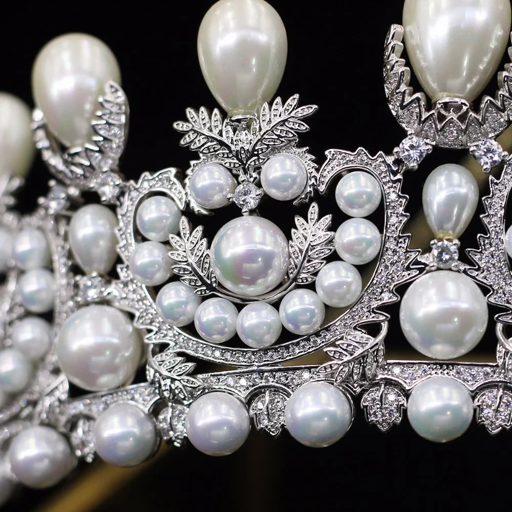 Elegant Wedding Tiara Bridal Crown with Large Pearl & Zircon Crystals - Perfect for Brides, Prom, Pageants & Special Occasions
