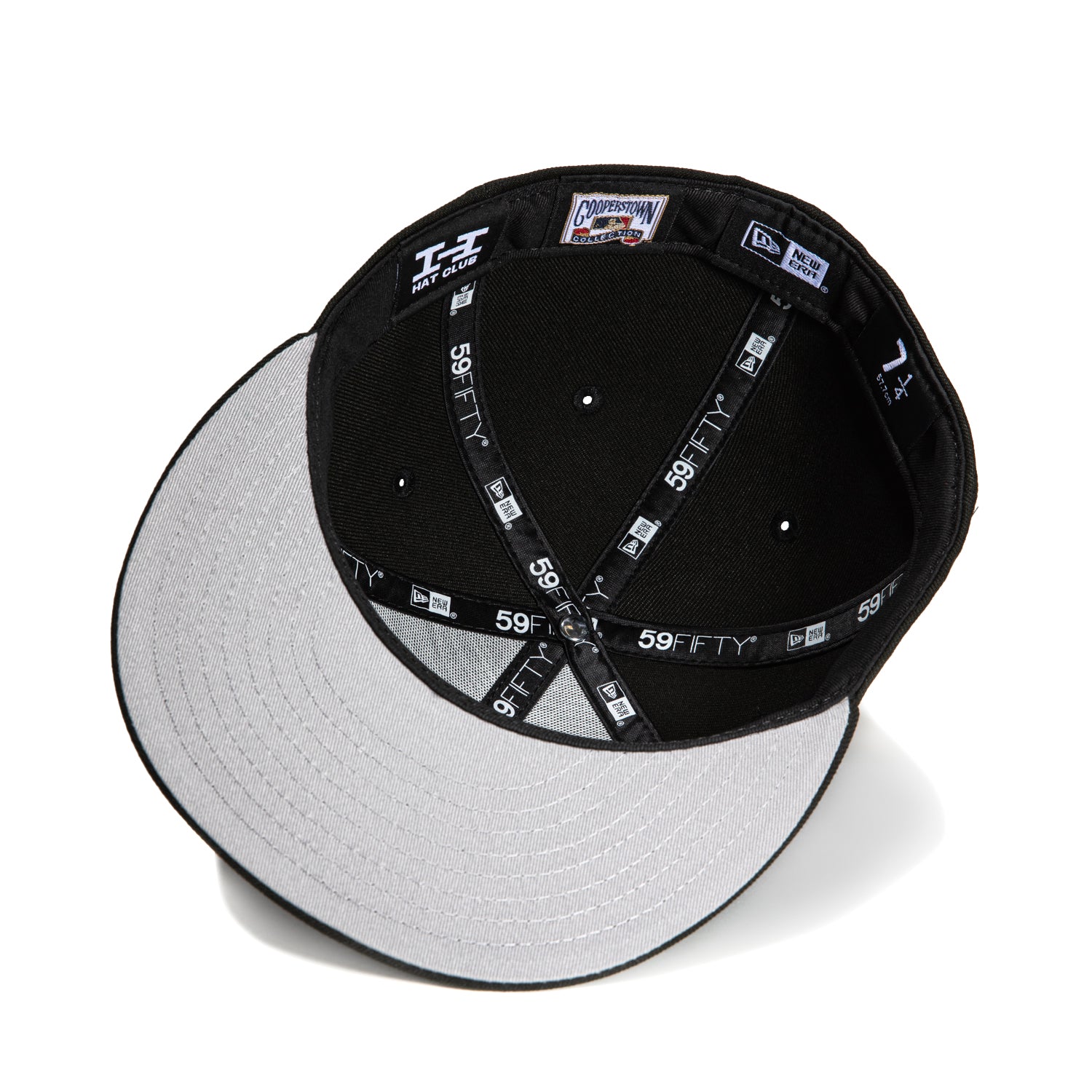 New Era 59Fifty Cleveland Indians 1995 World Series Patch Script Baseball Cap - Black, White & Royal Blue Colors - Perfect for Baseball Games, Sports Events & Streetwear Fashion