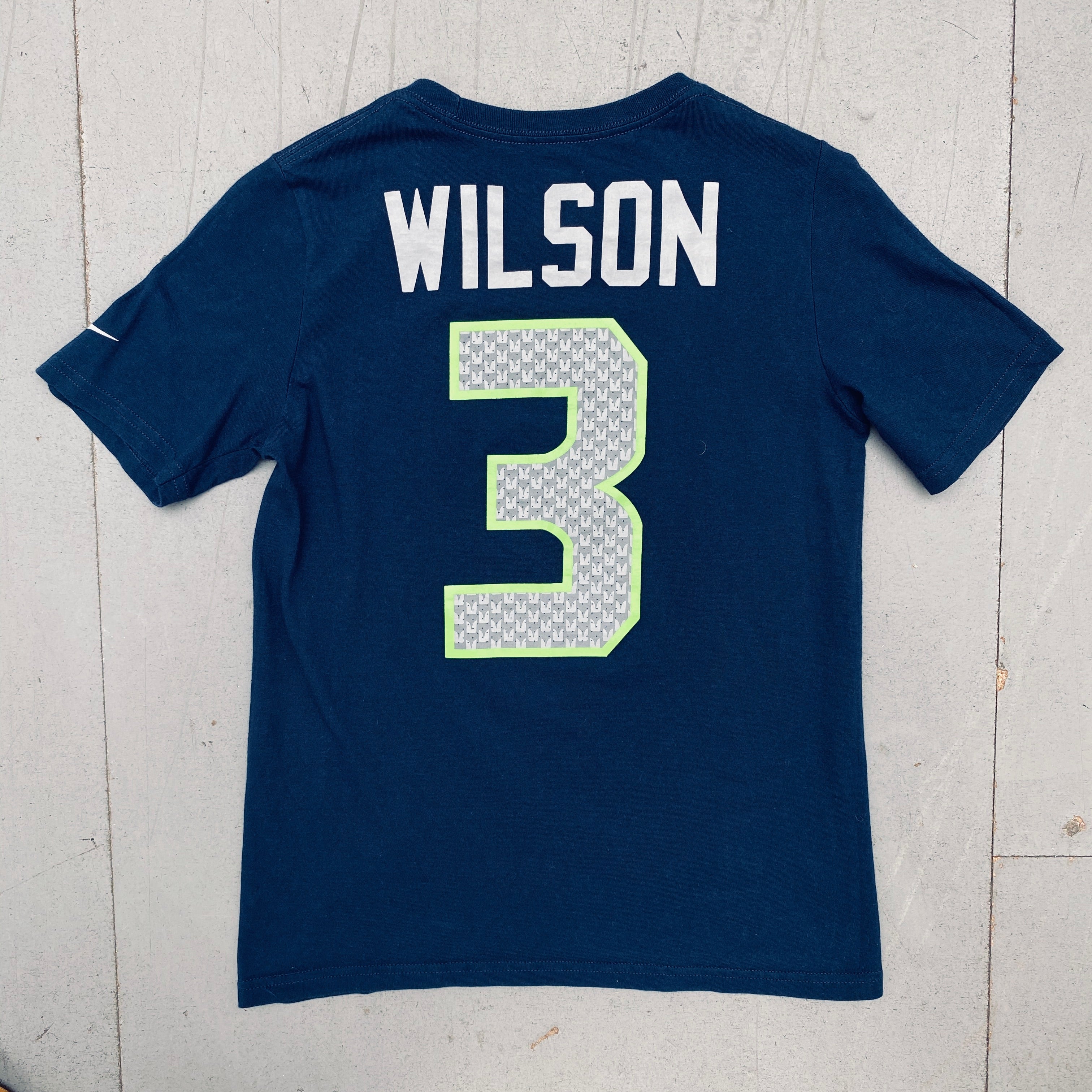 Russell Wilson Seattle Seahawks Fan T-Shirt for Men & Women - XS Size - Perfect for Game Day, Tailgating & Seahawks Fan Gifts